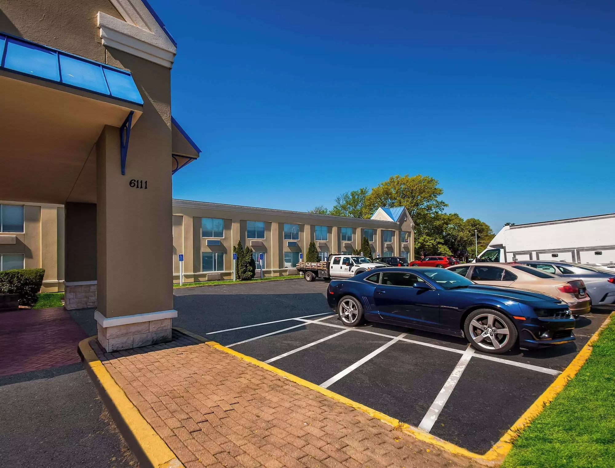 Comfort Inn Falls Church - Tysons Corner - Primary Image