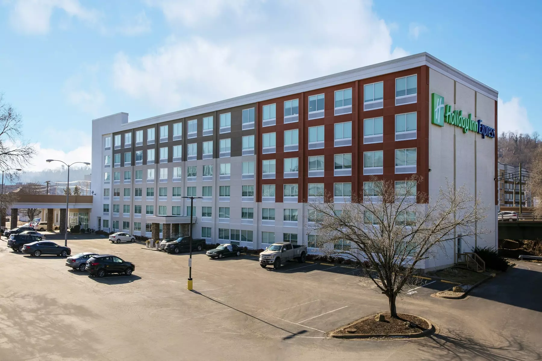 Holiday Inn Express Charleston-Civic Center by IHG - Primary Image