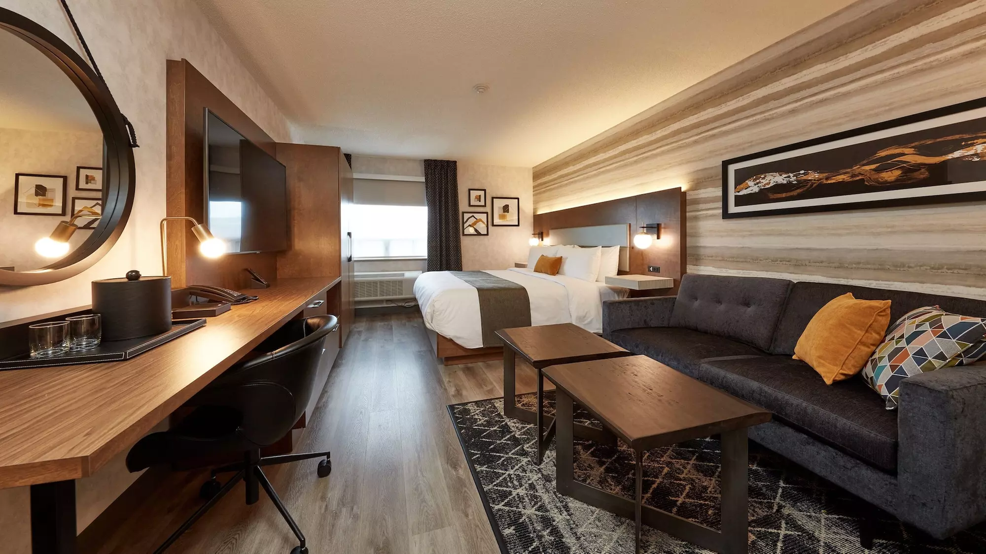Stay Inn - Primary Image