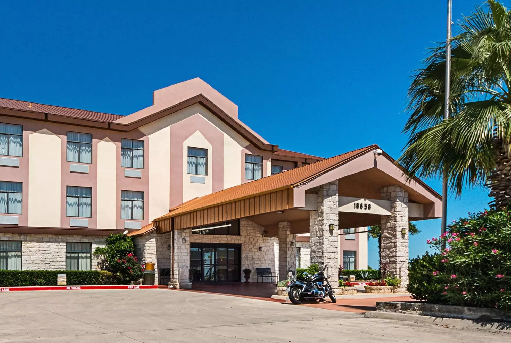 Quality Inn & Suites - Primary Image