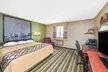 Super 8 by Wyndham Sikeston/Miner Area - Second Medium