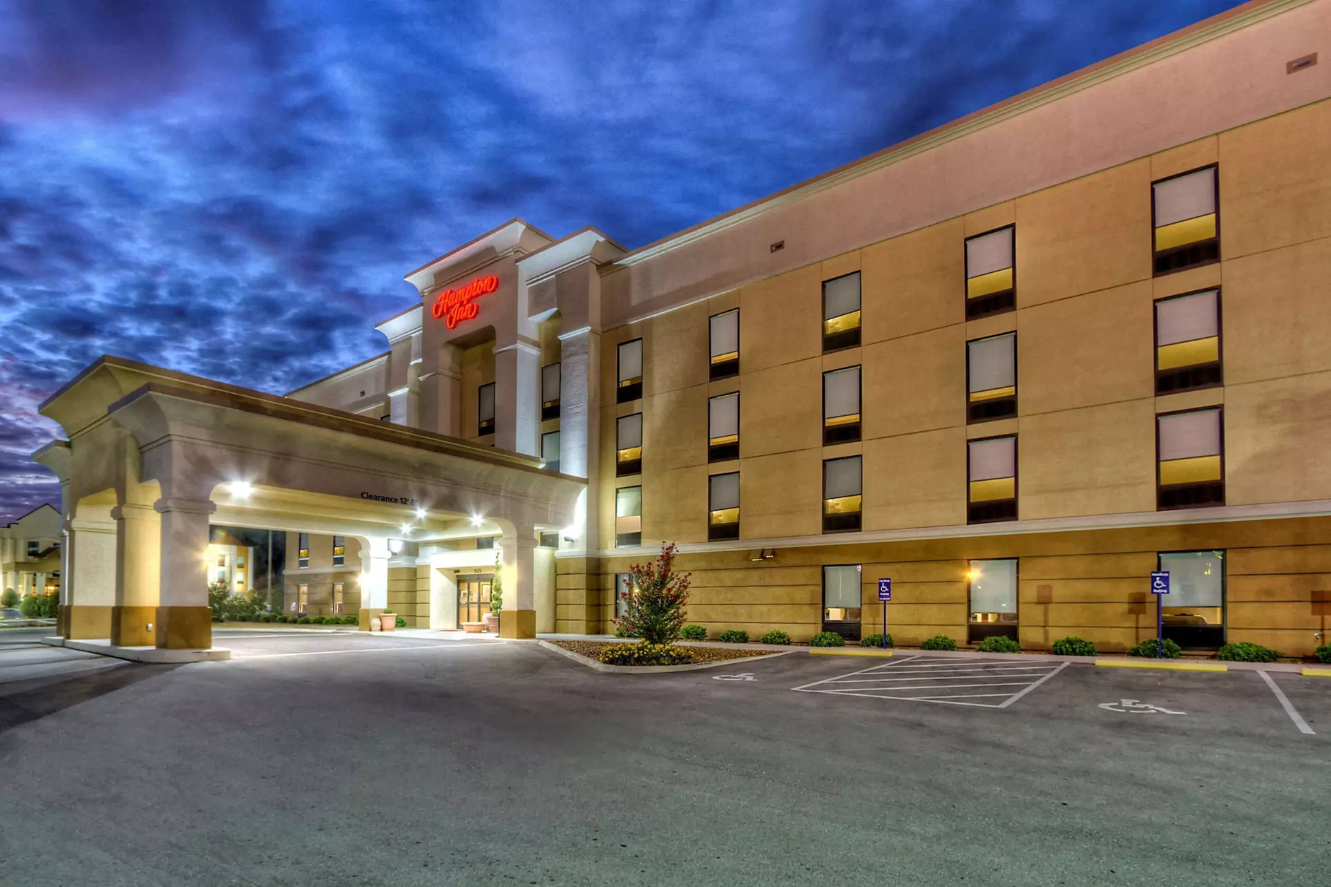 Hampton Inn Cookeville - Primary Image