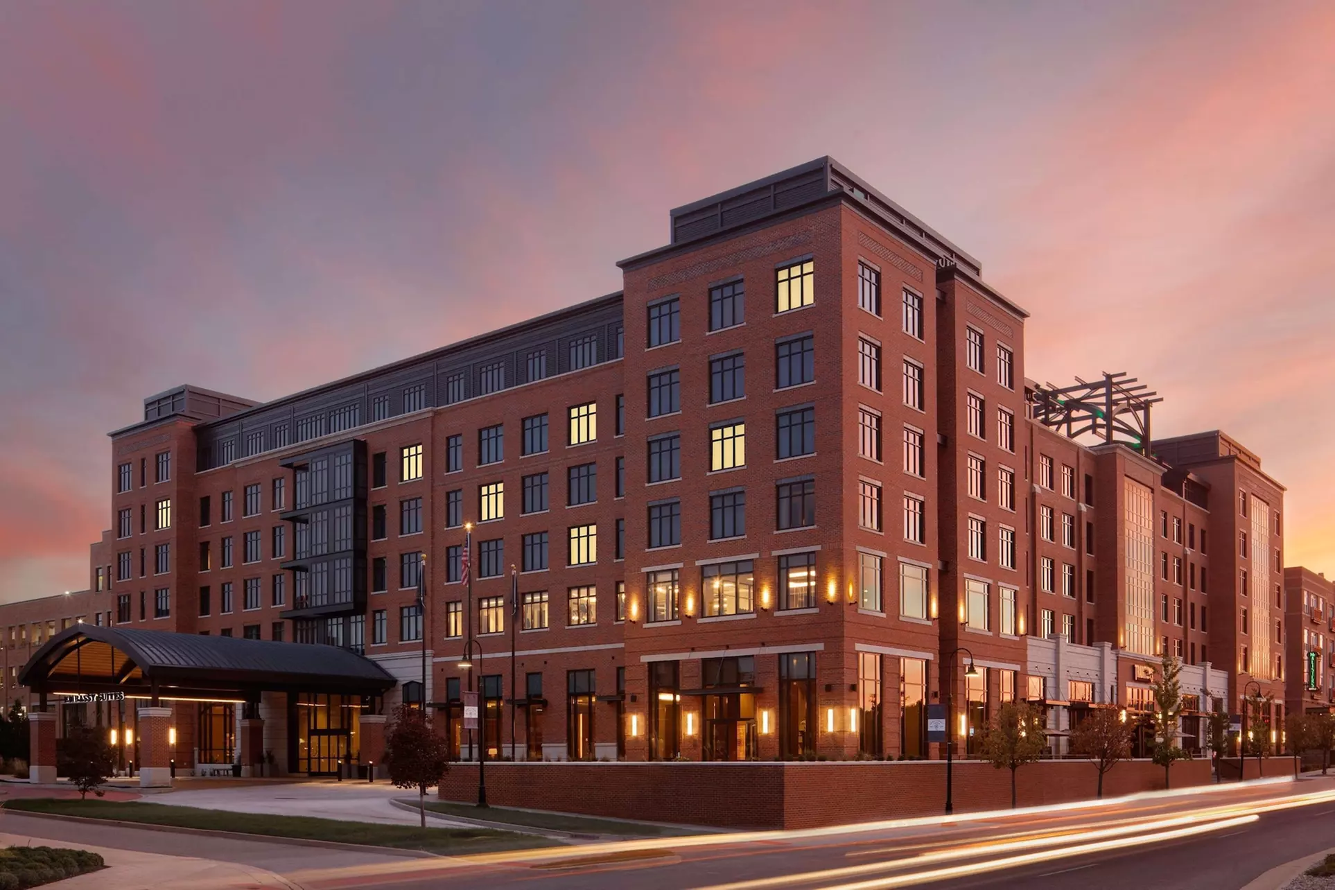 Embassy Suites by Hilton South Bend at Notre Dame - Primary Image