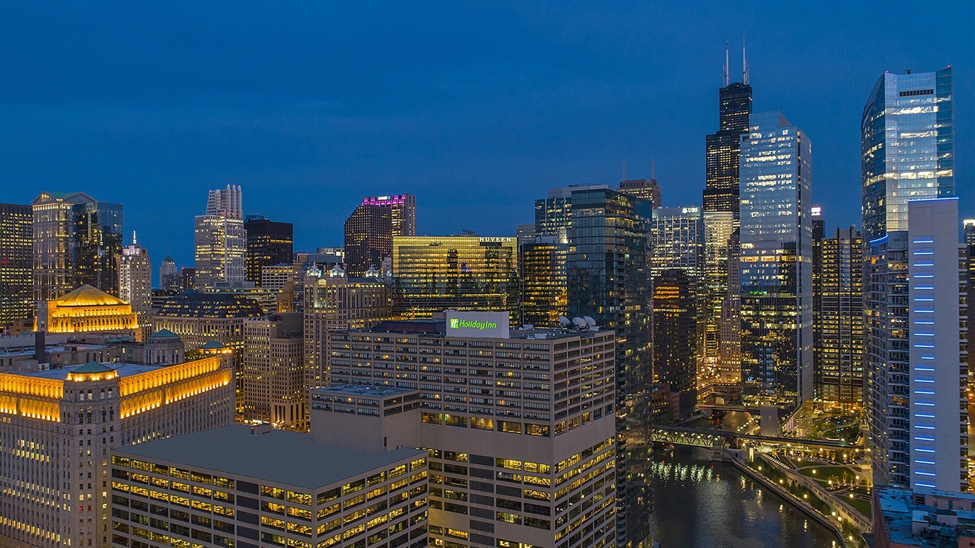 Holiday Inn Chicago Dwtn - The Mart by IHG