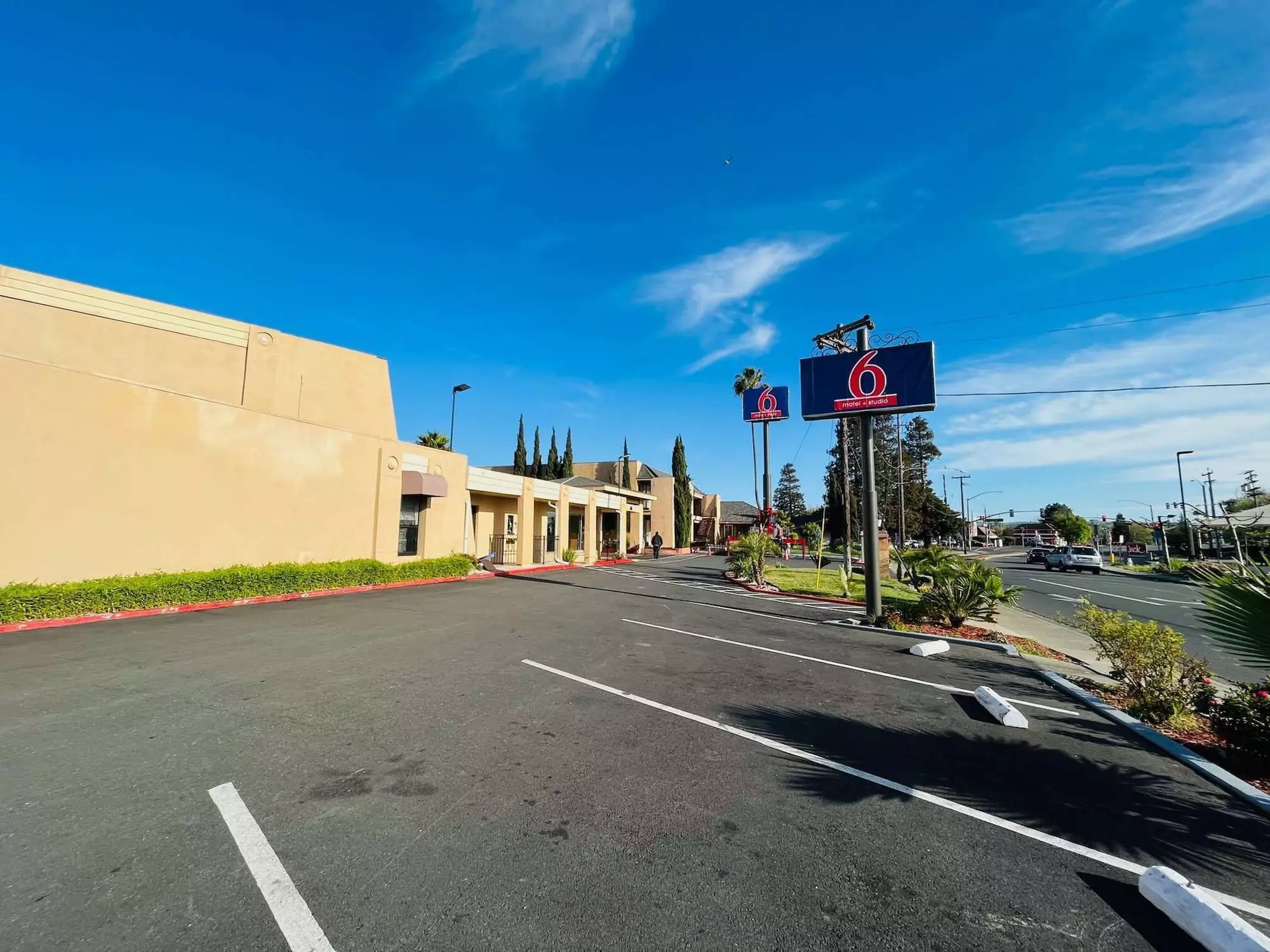Motel 6 Vallejo, CA – Napa Valley - Primary Image