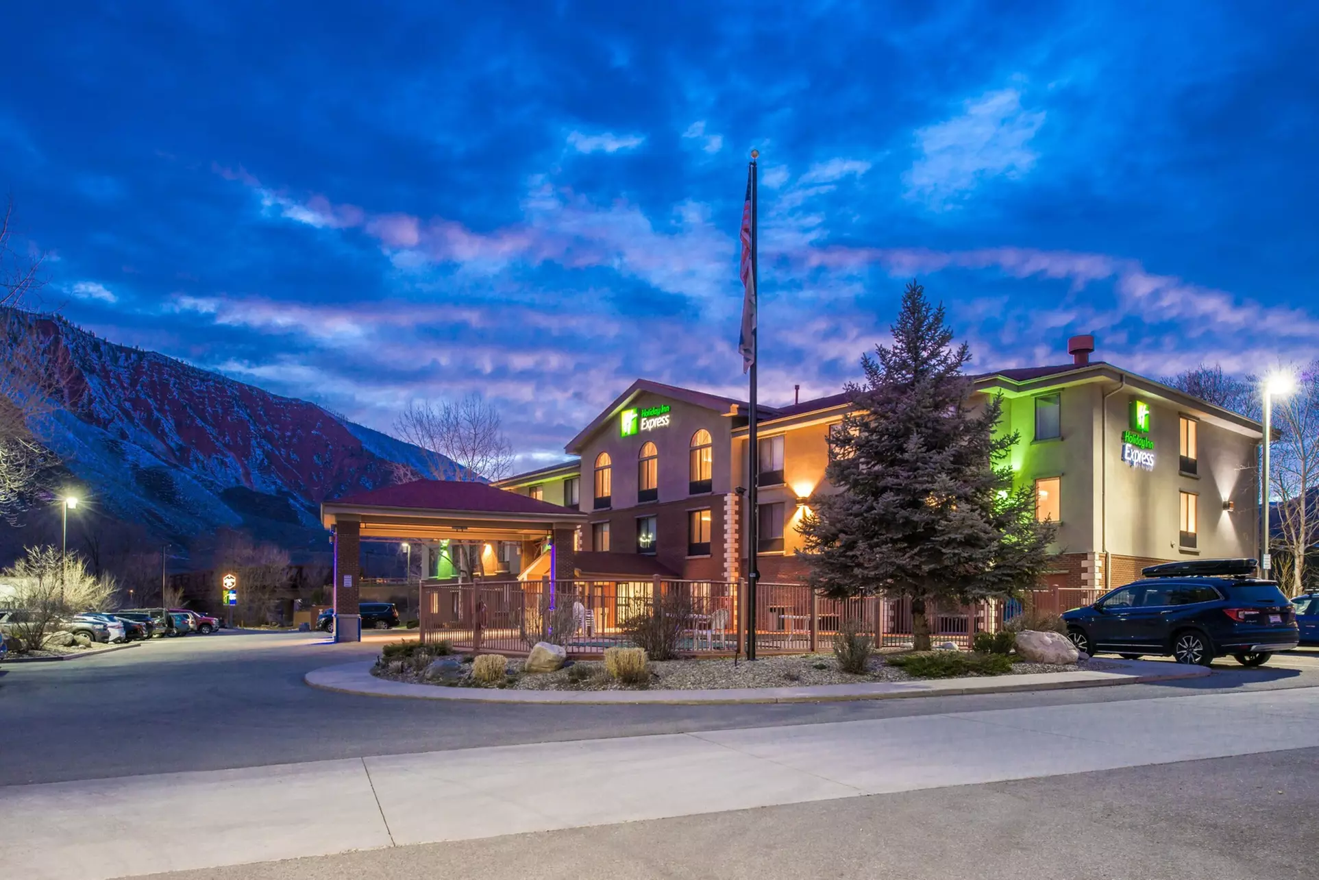 Holiday Inn Express Glenwood Springs by IHG - Primary Image