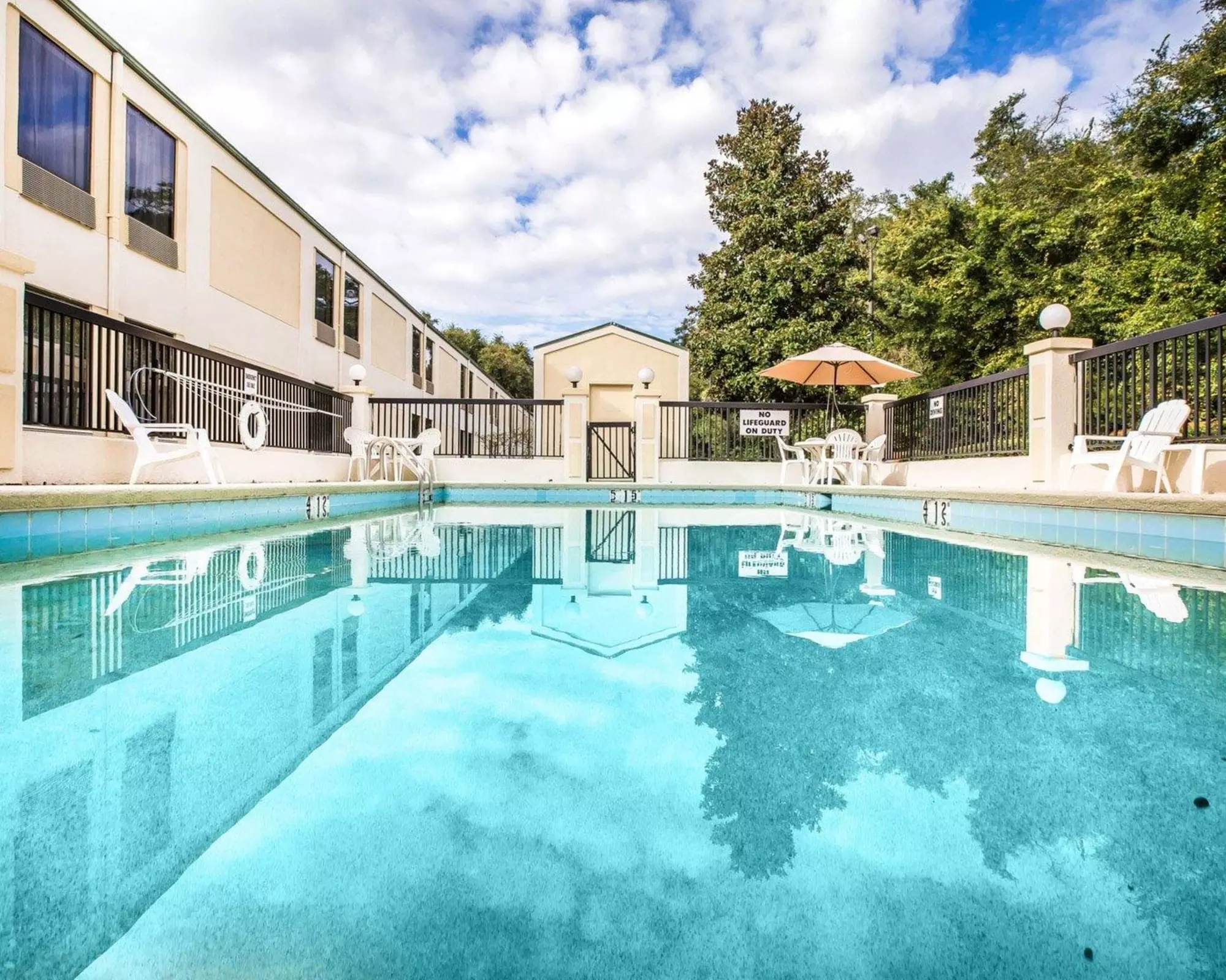 Quality Inn Darien - North Brunswick - Primary Image