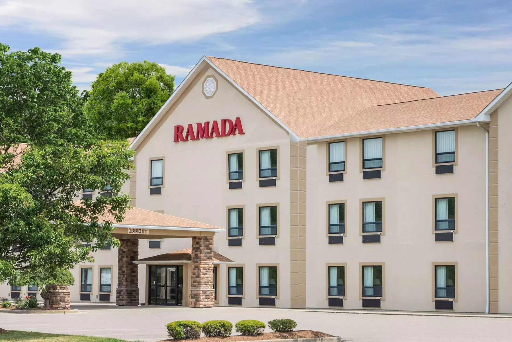 Ramada by Wyndham Strasburg Dover - Primary Image