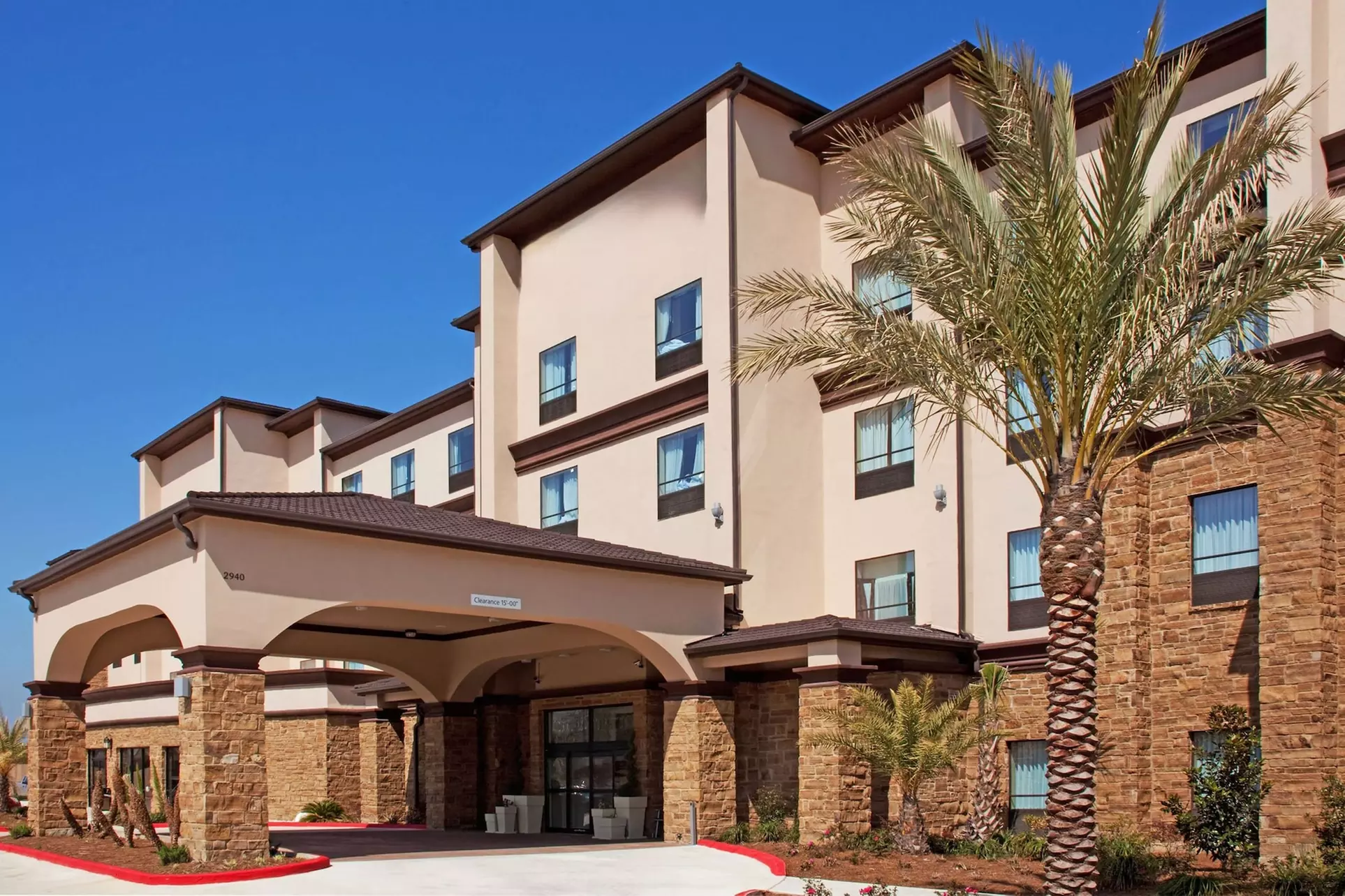 Wyndham Lake Charles - Primary Image