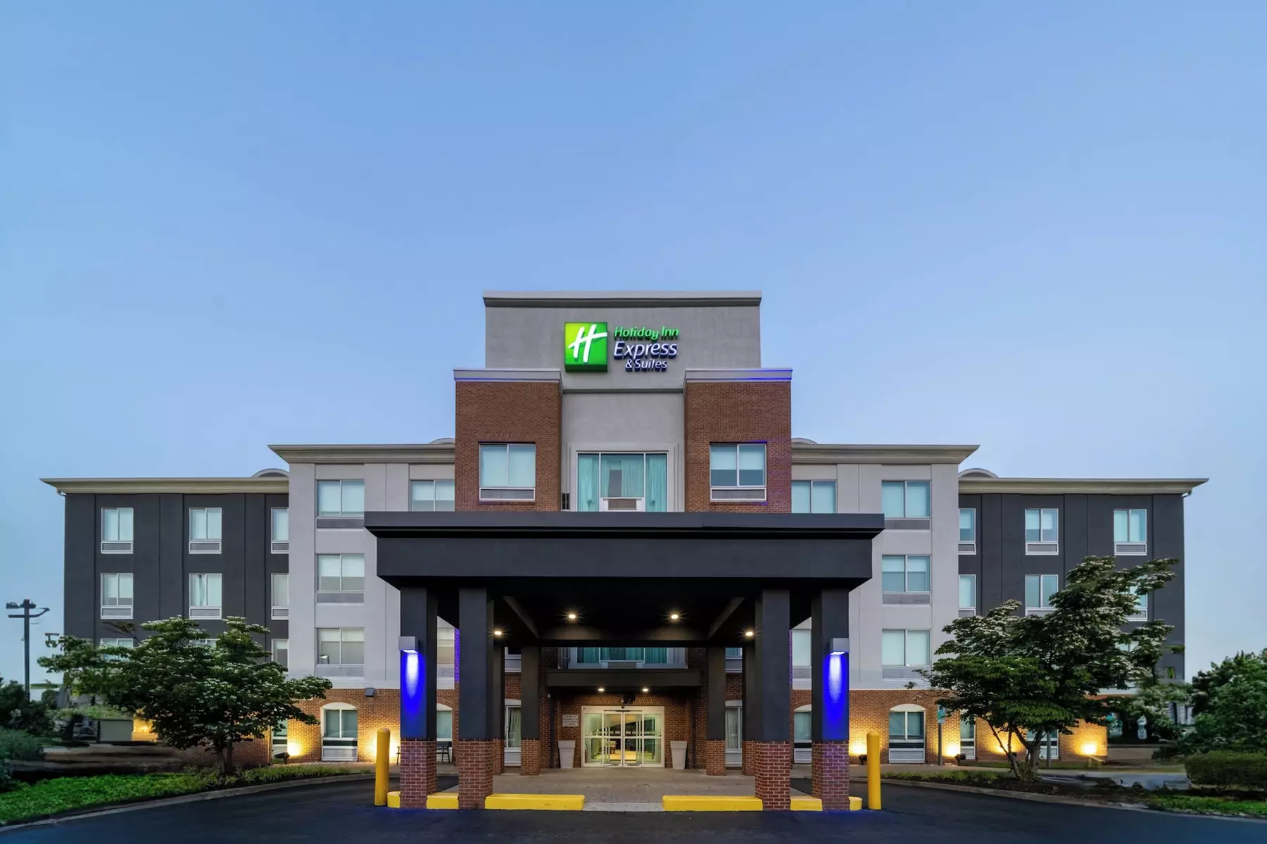 Holiday Inn Express Hotel & Suites Woodbridge by IHG - Primary Image