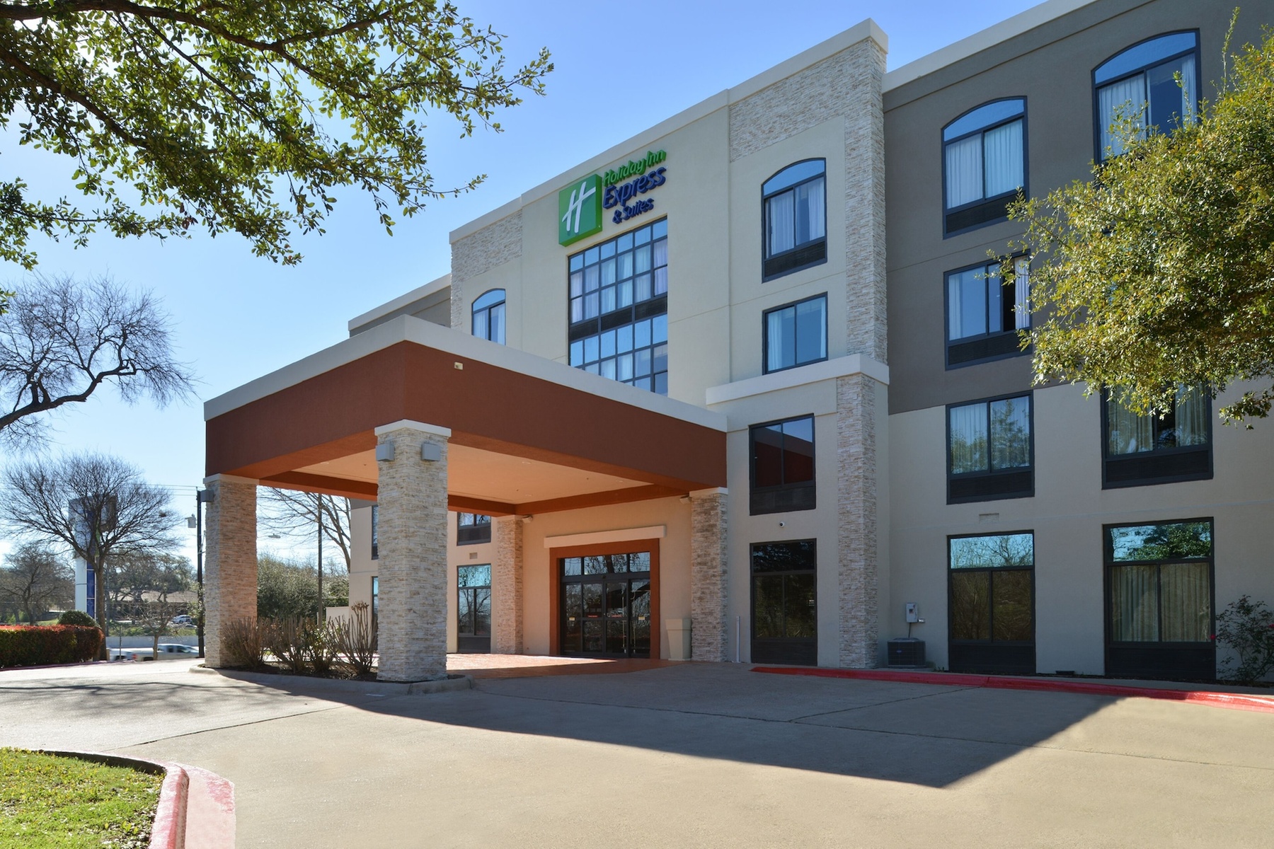 Holiday Inn Express & Suites Austin North Central by IHG