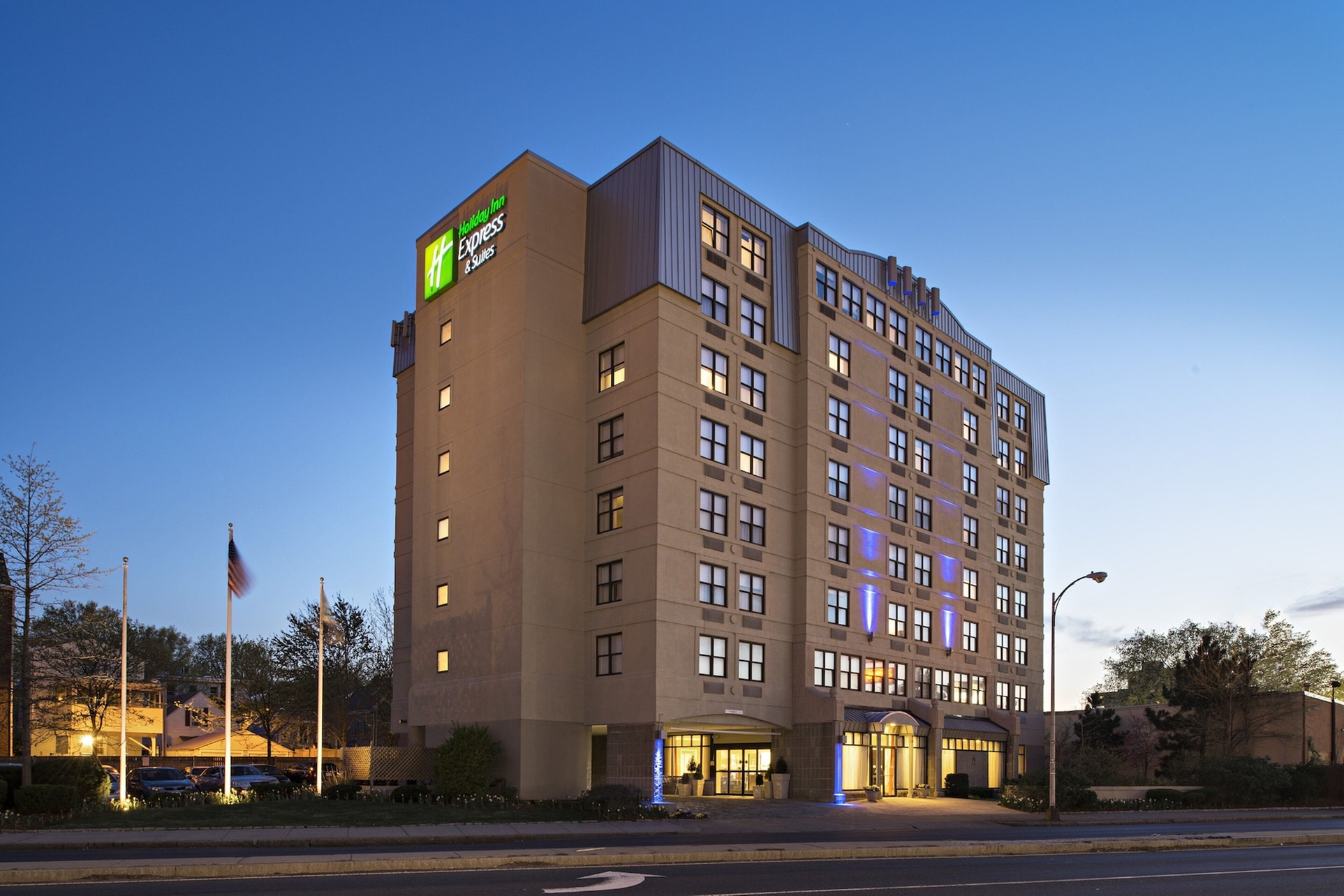 Holiday Inn Express & Suites Boston - Cambridge by IHG