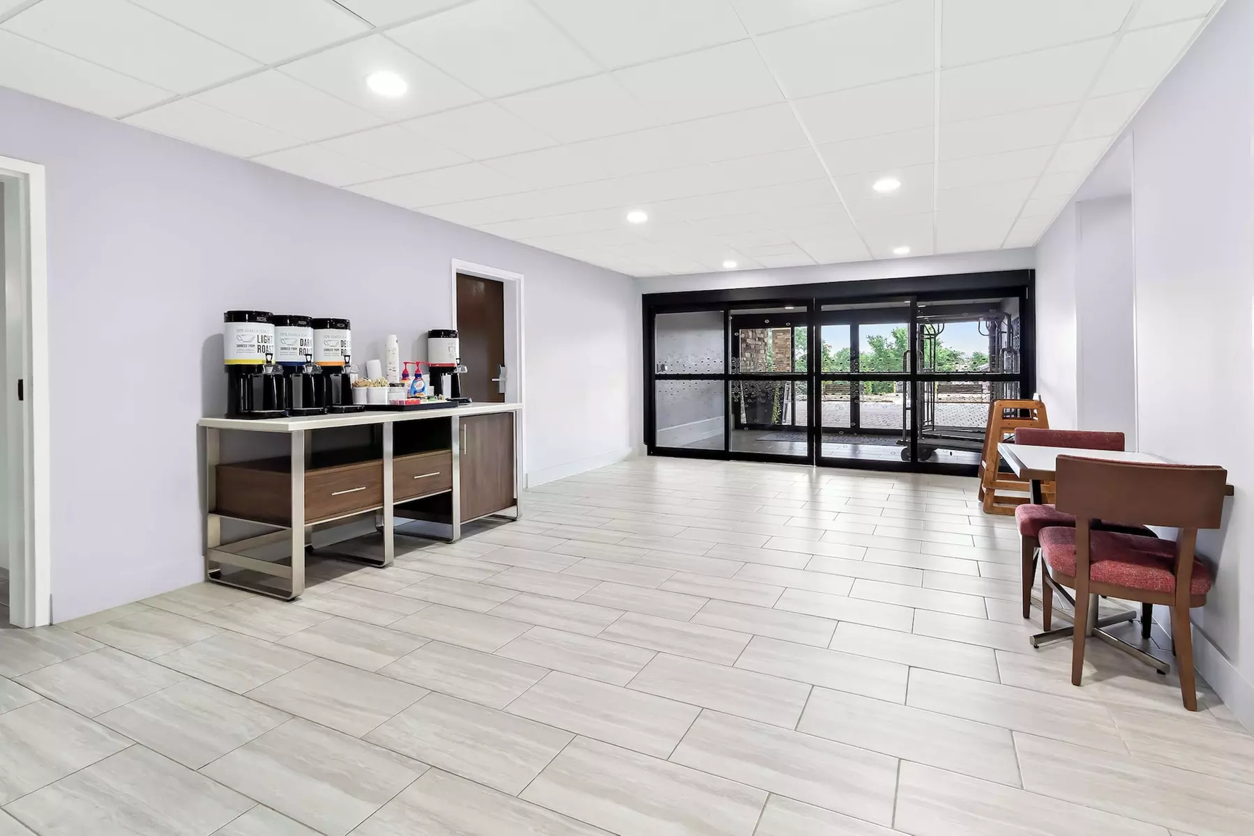 Hampton Inn Washington - Primary Image