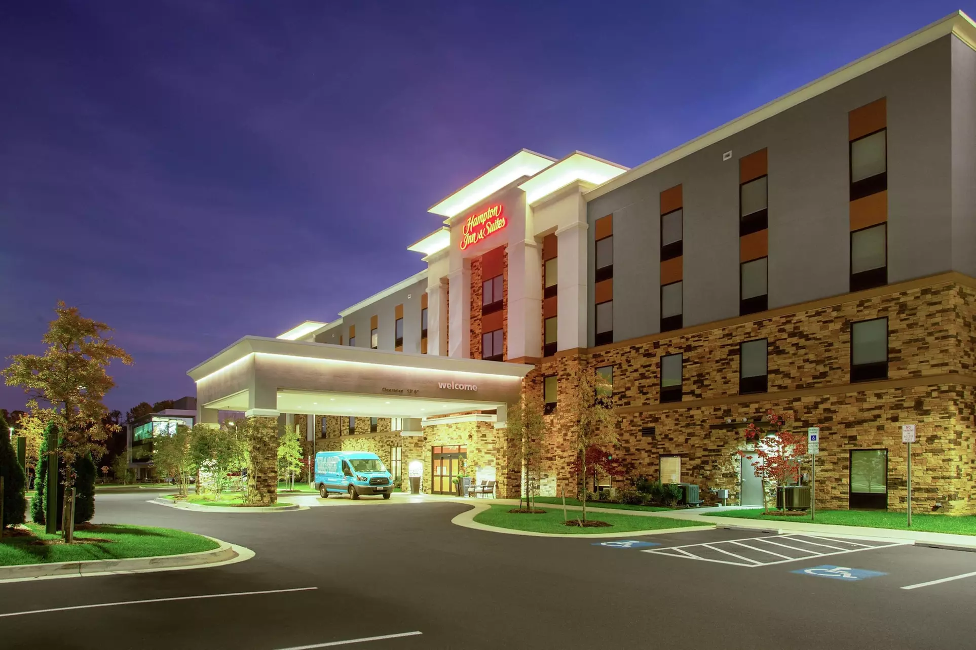 Hampton Inn & Suites Glenarden/Washington DC - Primary Image