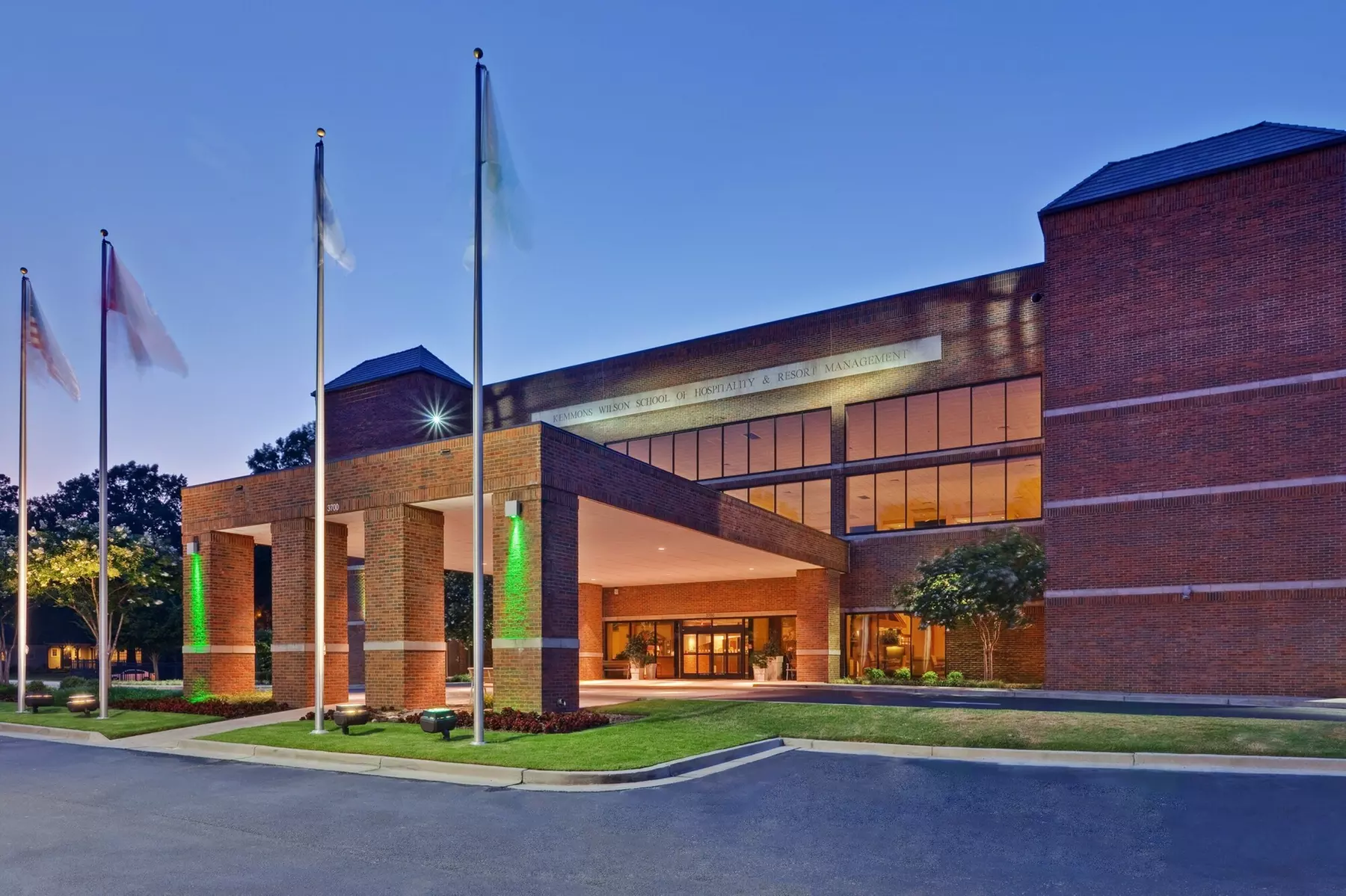 Holiday Inn University of Memphis All Suite by IHG - Primary Image