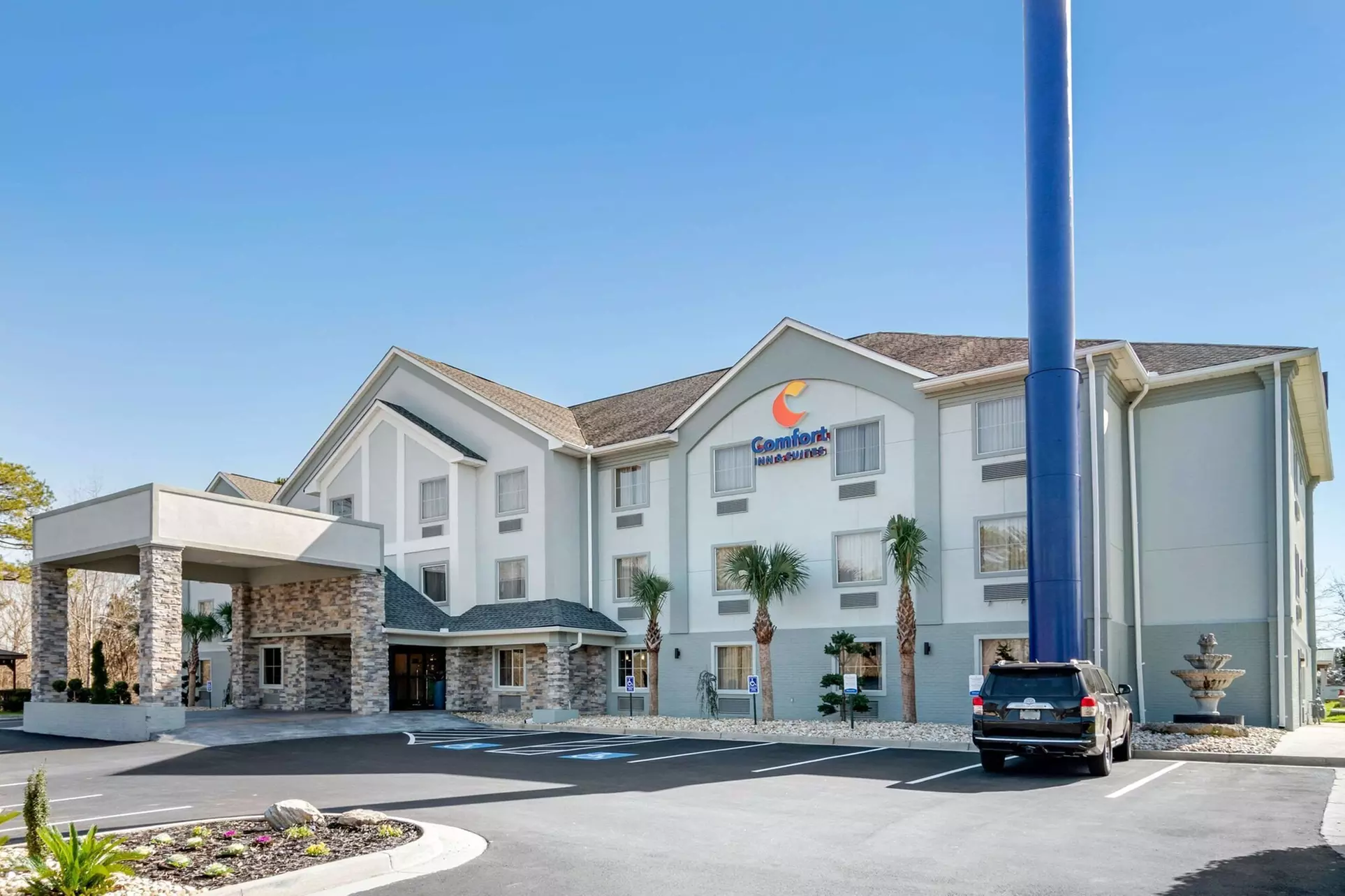 Comfort Inn & Suites Macon North I-75 - Primary Image
