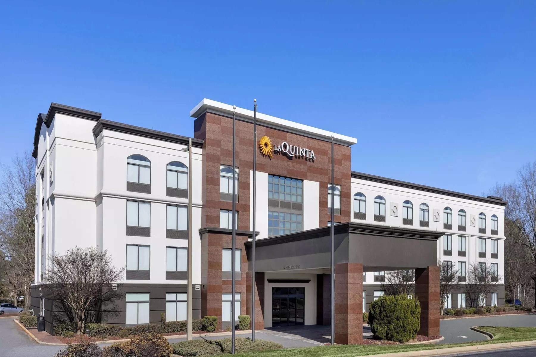 La Quinta Inn & Suites by Wyndham Mooresville - Primary Image