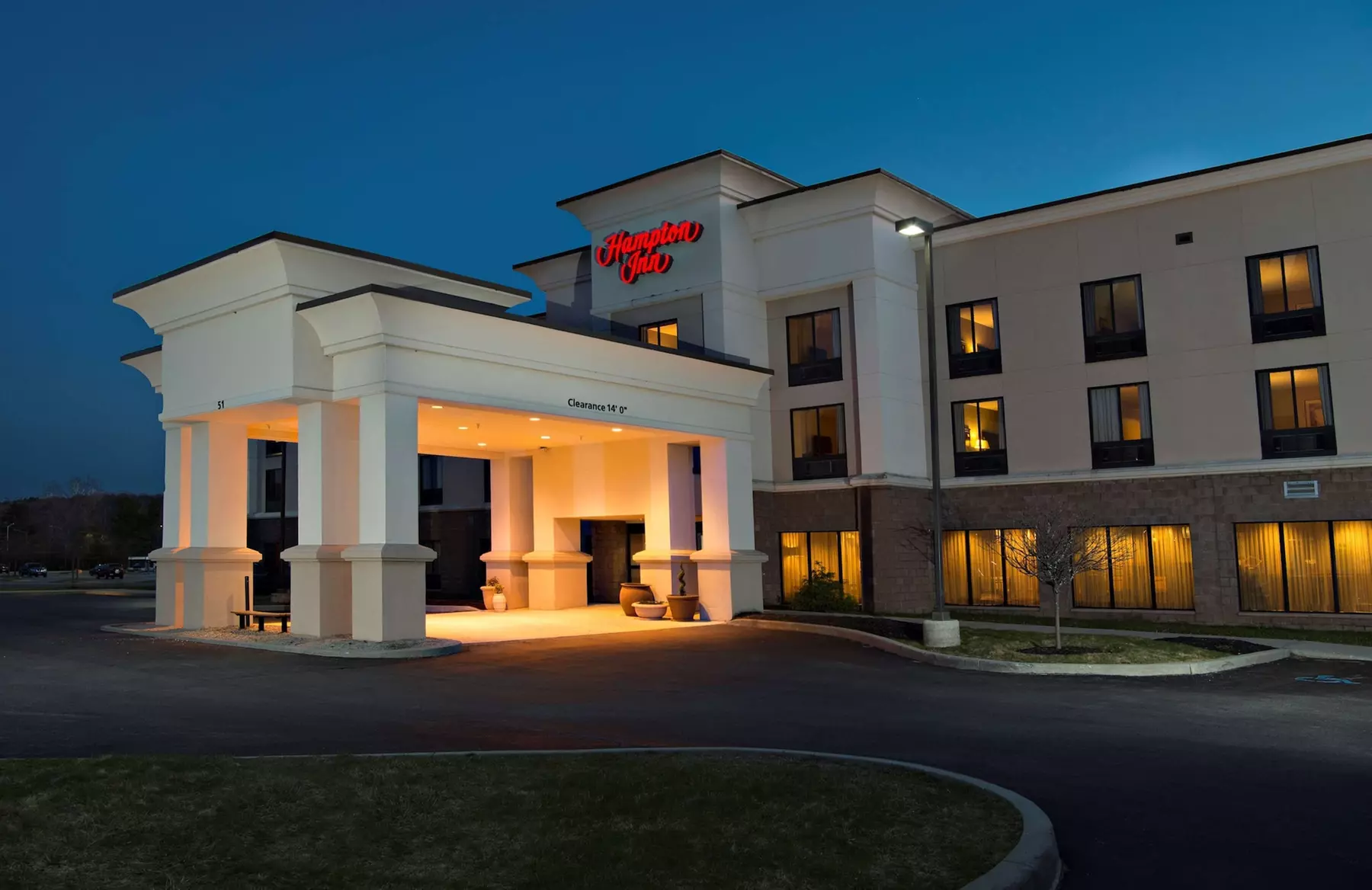 Hampton Inn Bennington - Primary Image