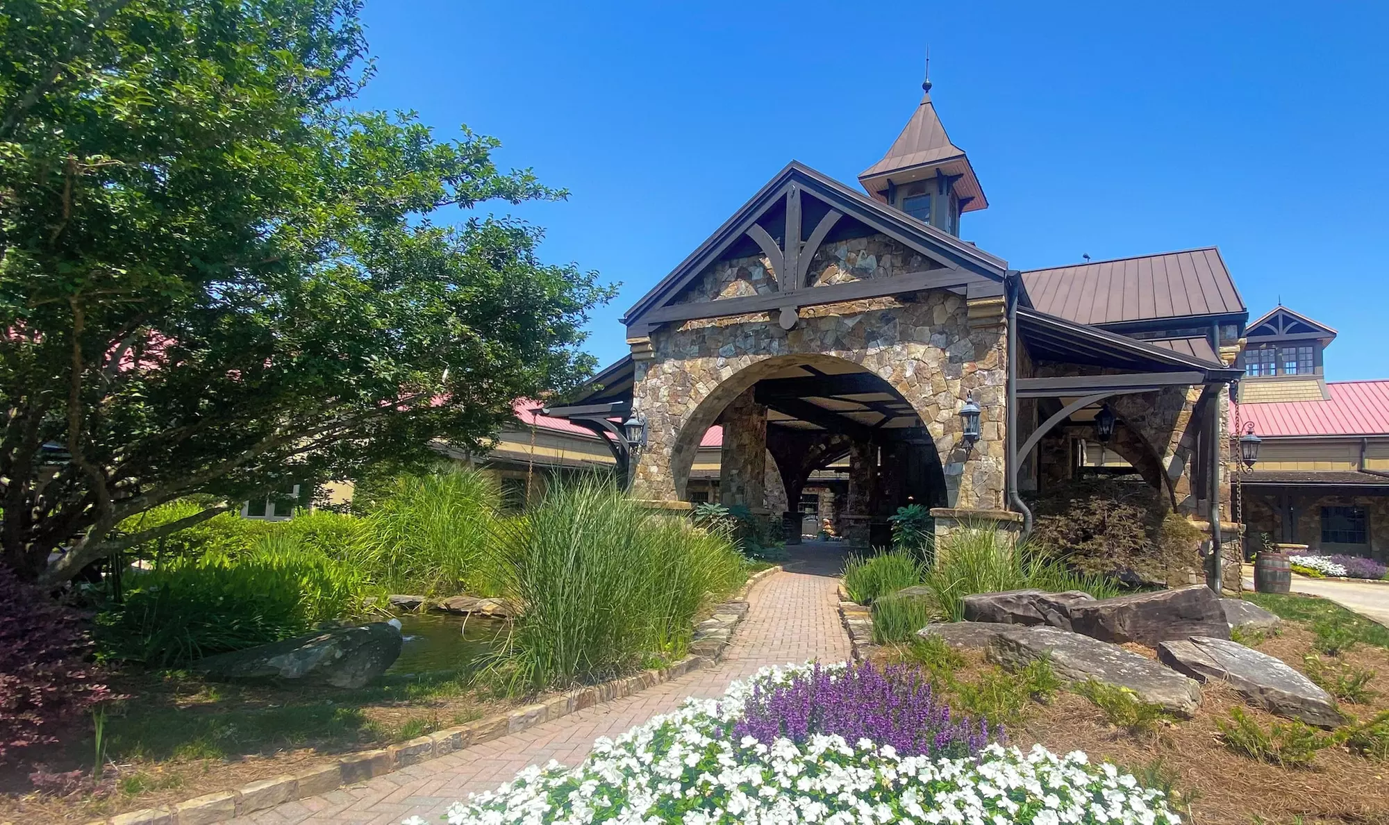 Lanier Islands Legacy Lodge
