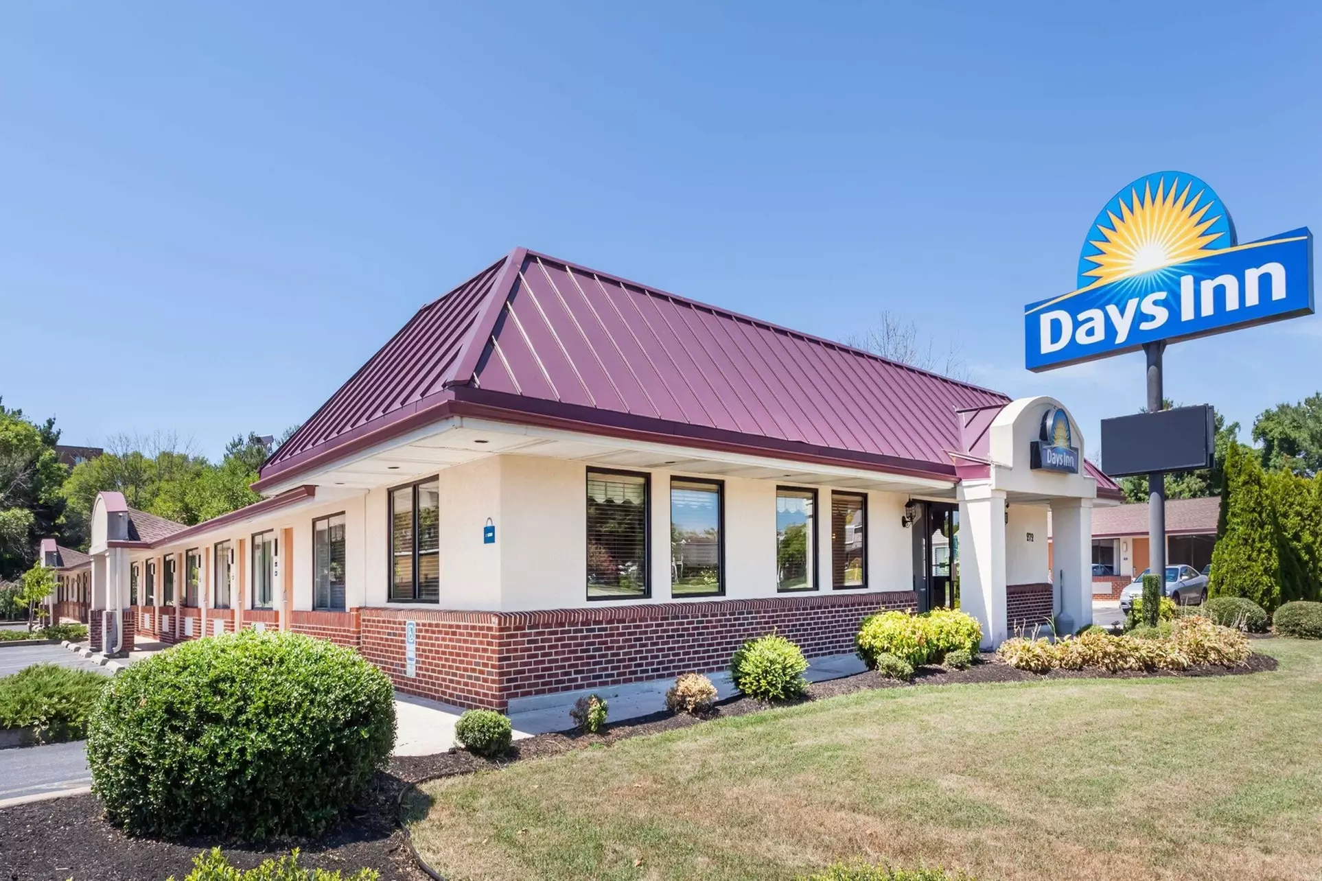 Days Inn by Wyndham Dover Downtown - Primary Image