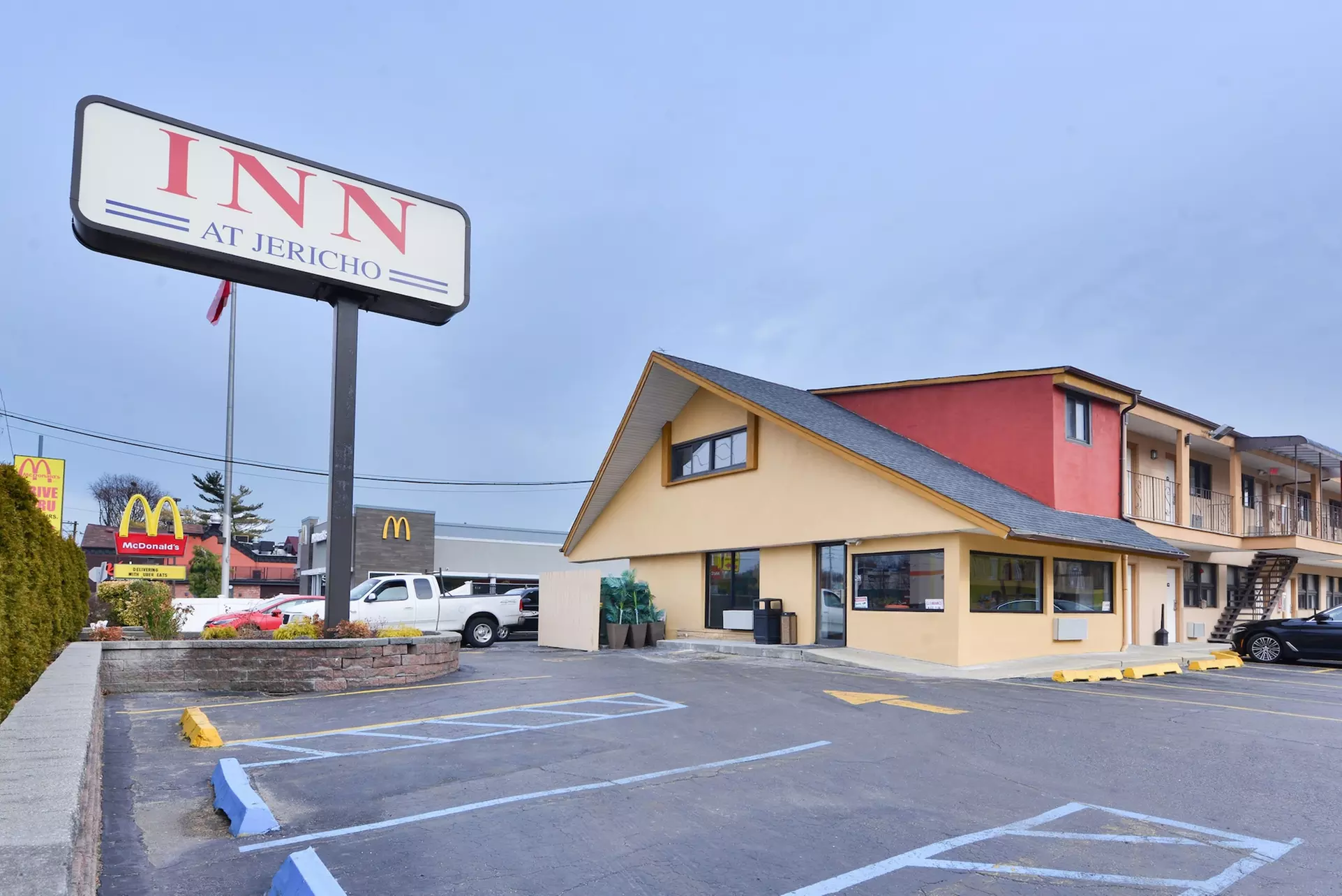 Inn at Jericho - Primary Image