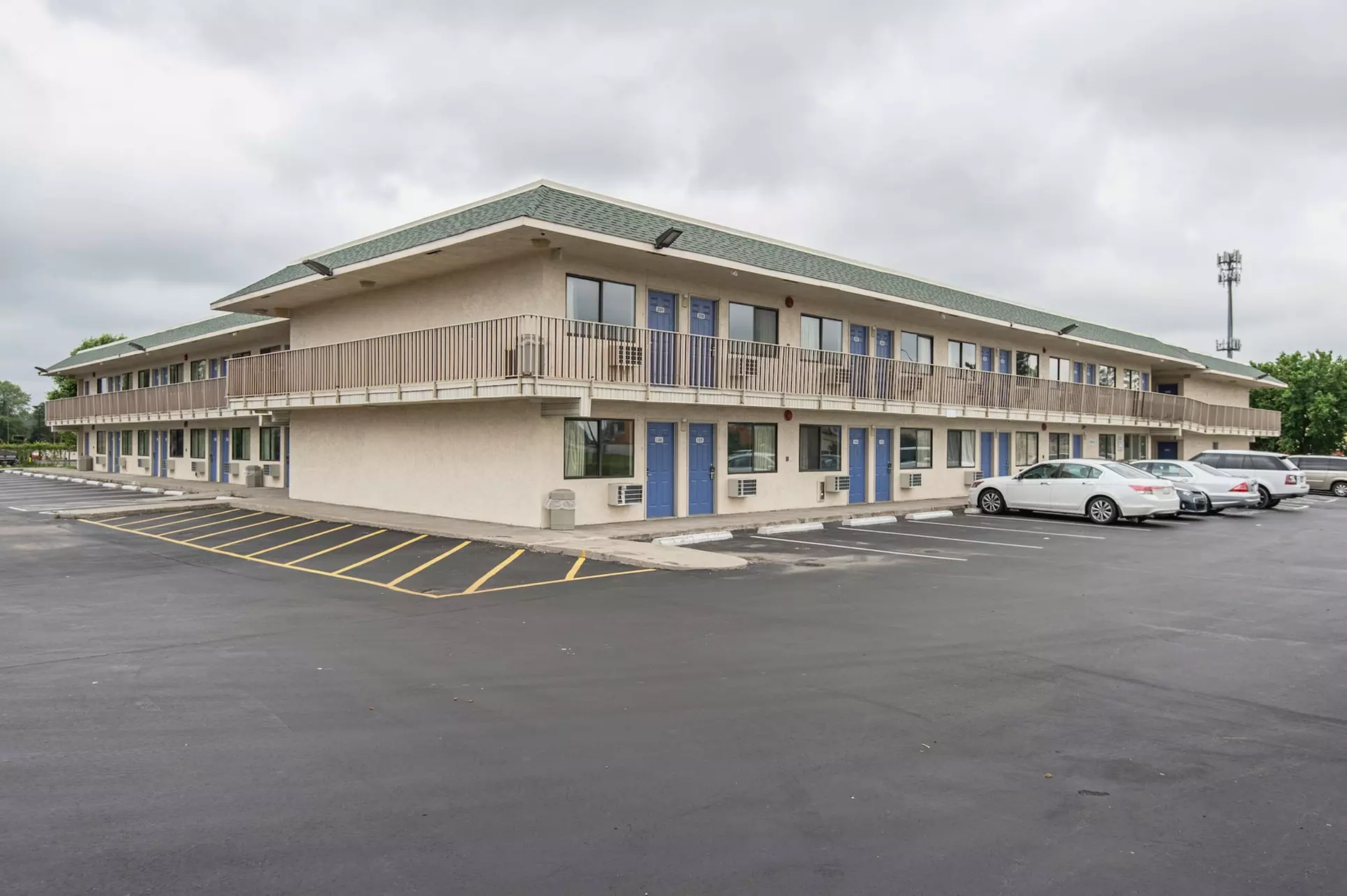 Motel 6 Kansas City, MO - Airport - Primary Image