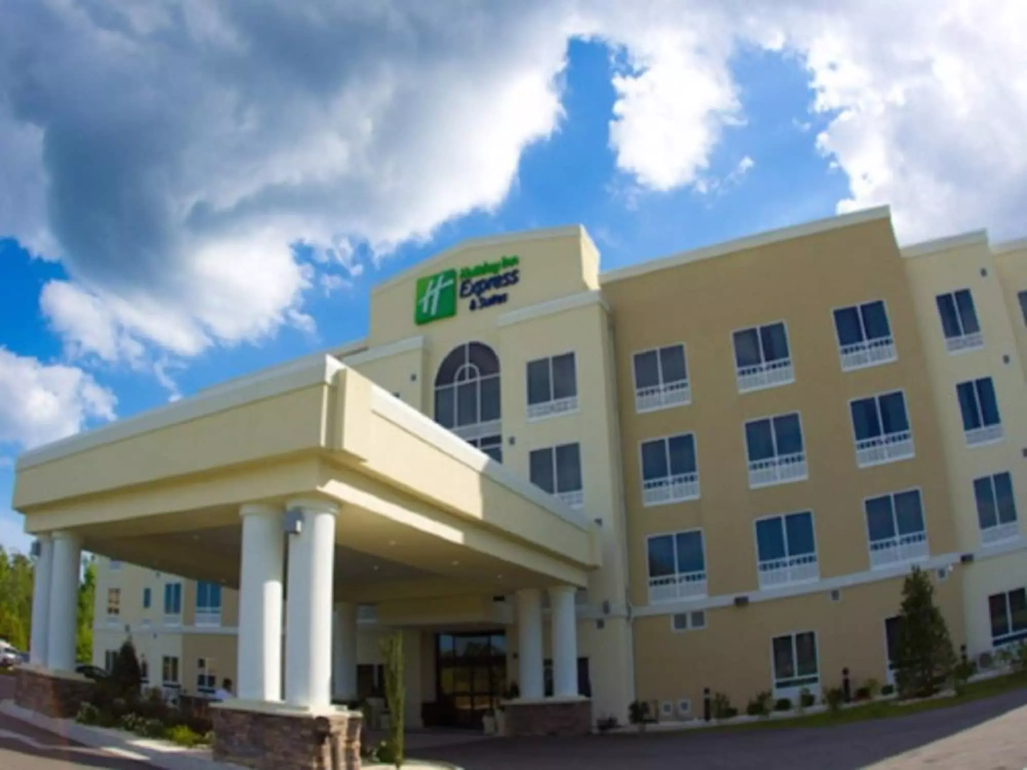 Holiday Inn Express Havelock NW- New Bern by IHG - Primary Image