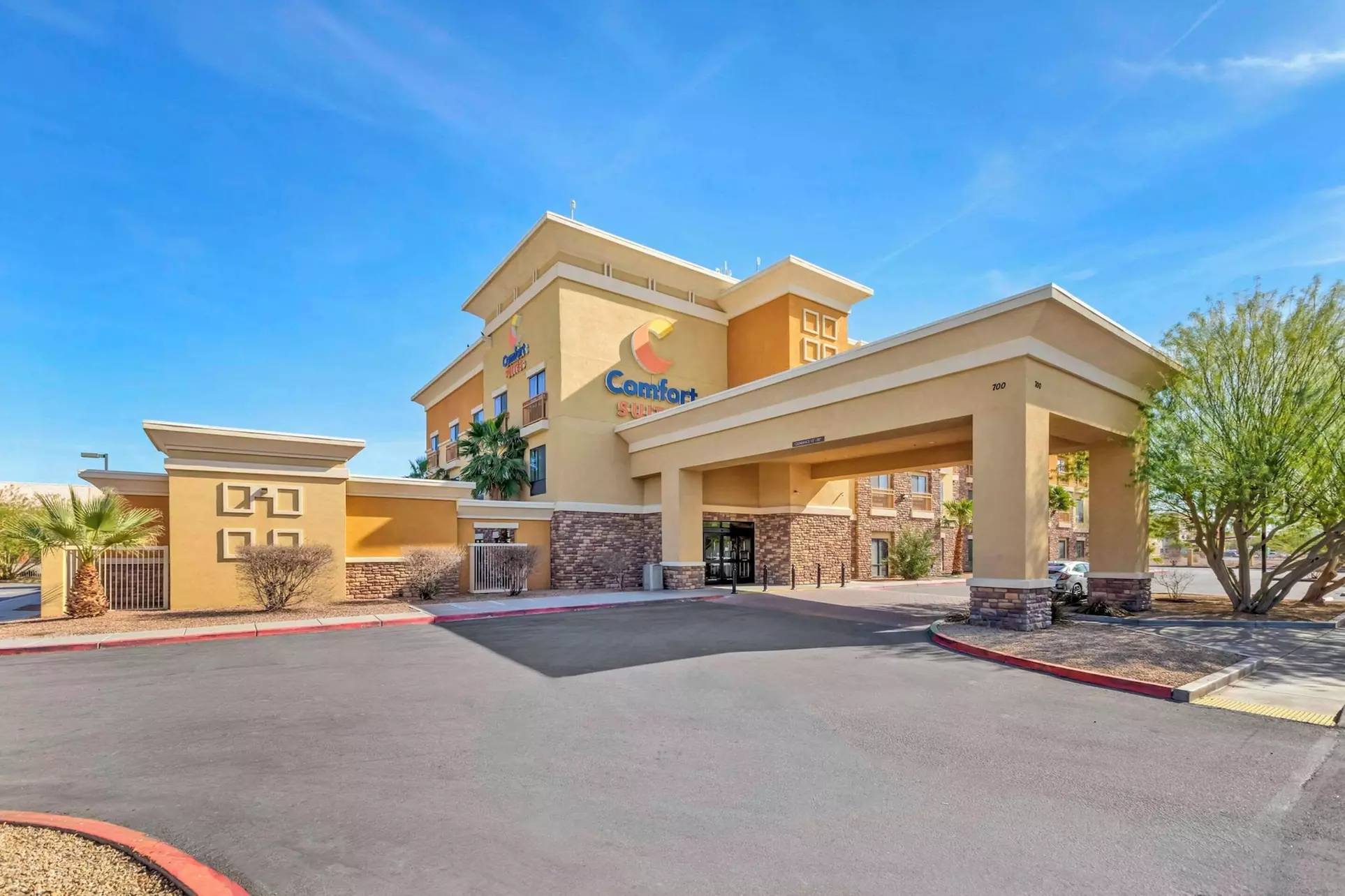 Comfort Suites Blythe - Primary Image