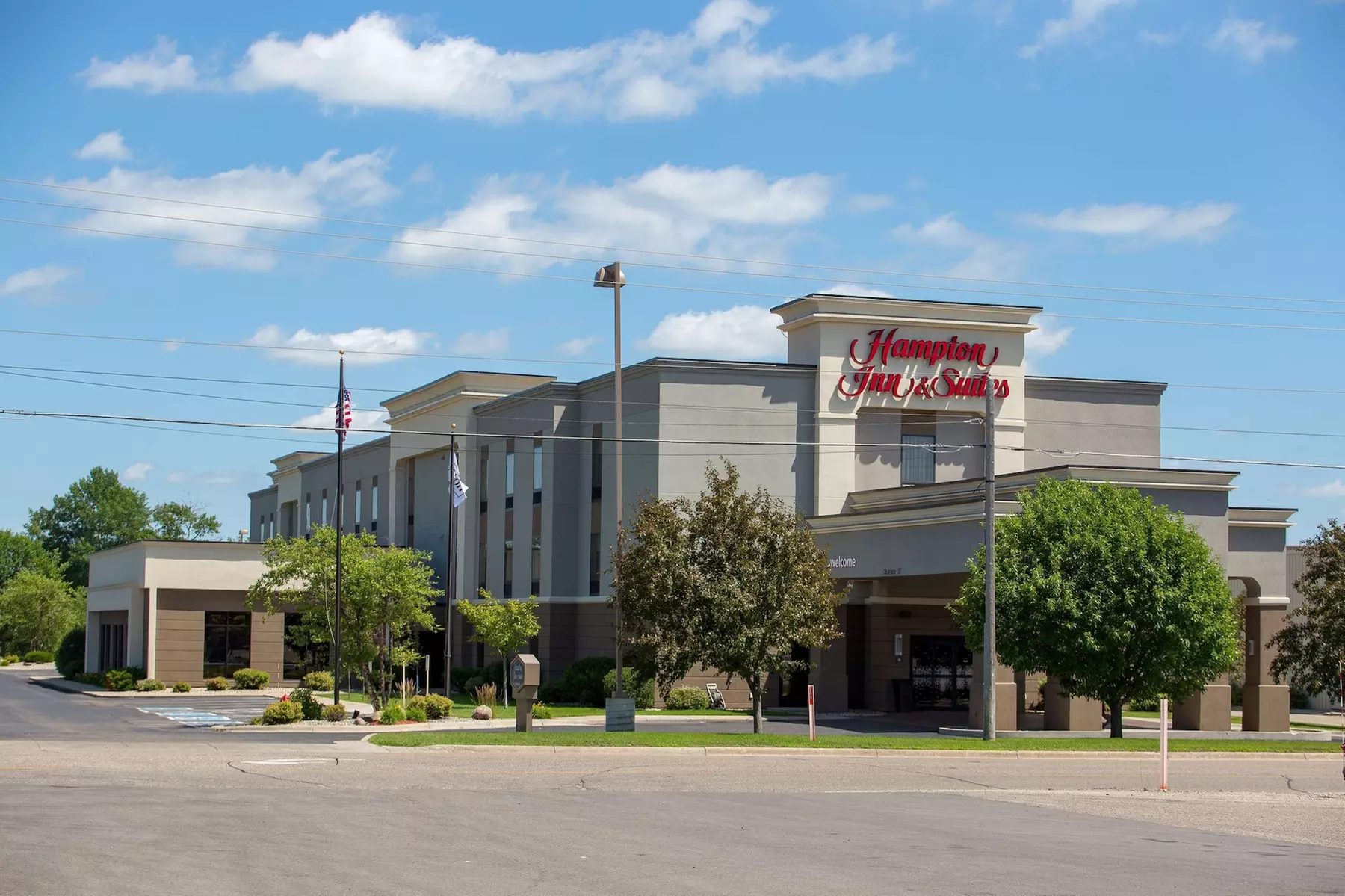Hampton Inn & Suites Alexandria - Primary Image