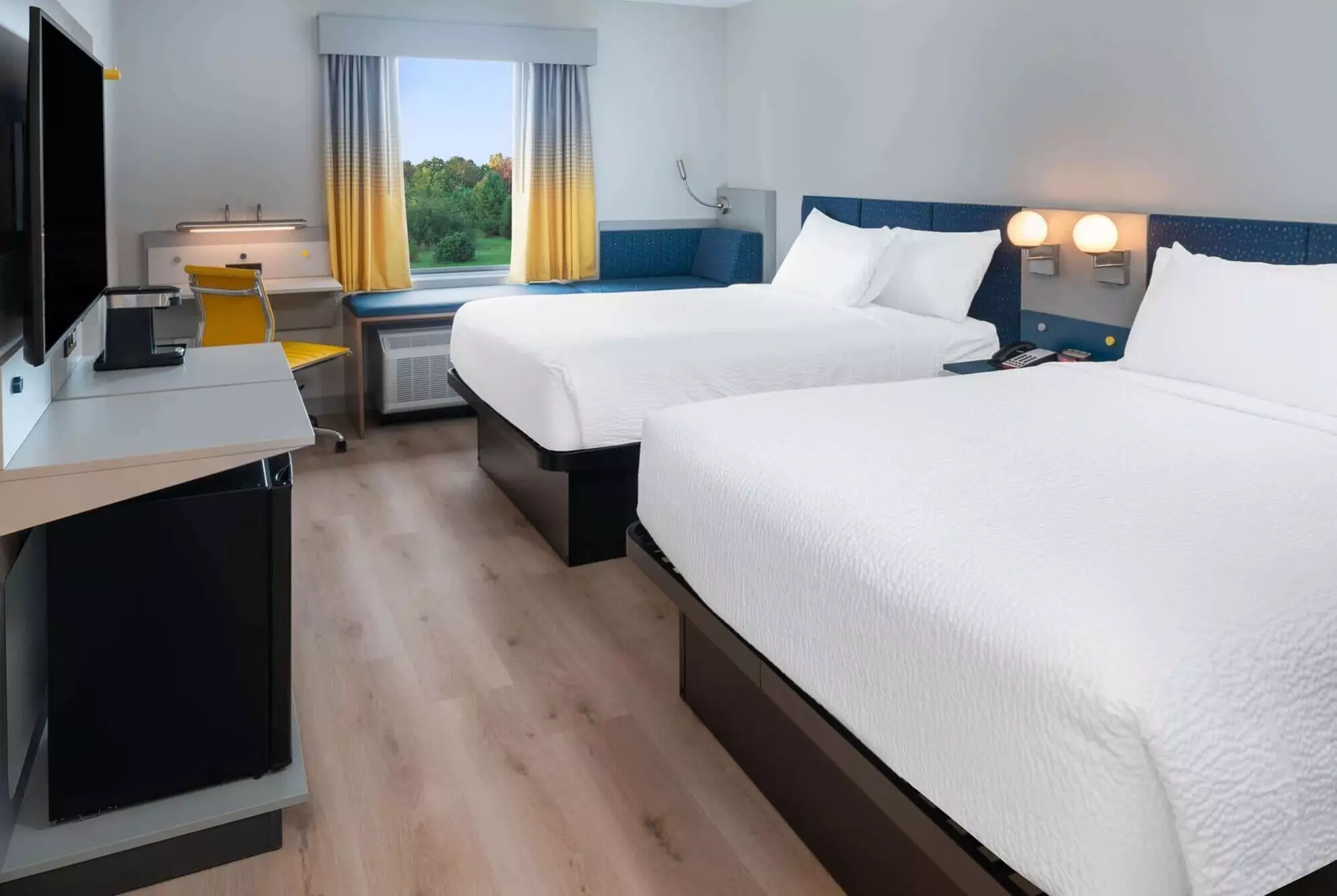 Microtel Inn & Suites by Wyndham Hot Springs - Primary Image