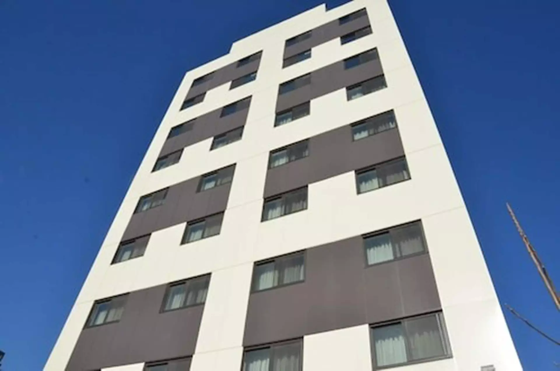 Lic Plaza Hotel - Primary Image