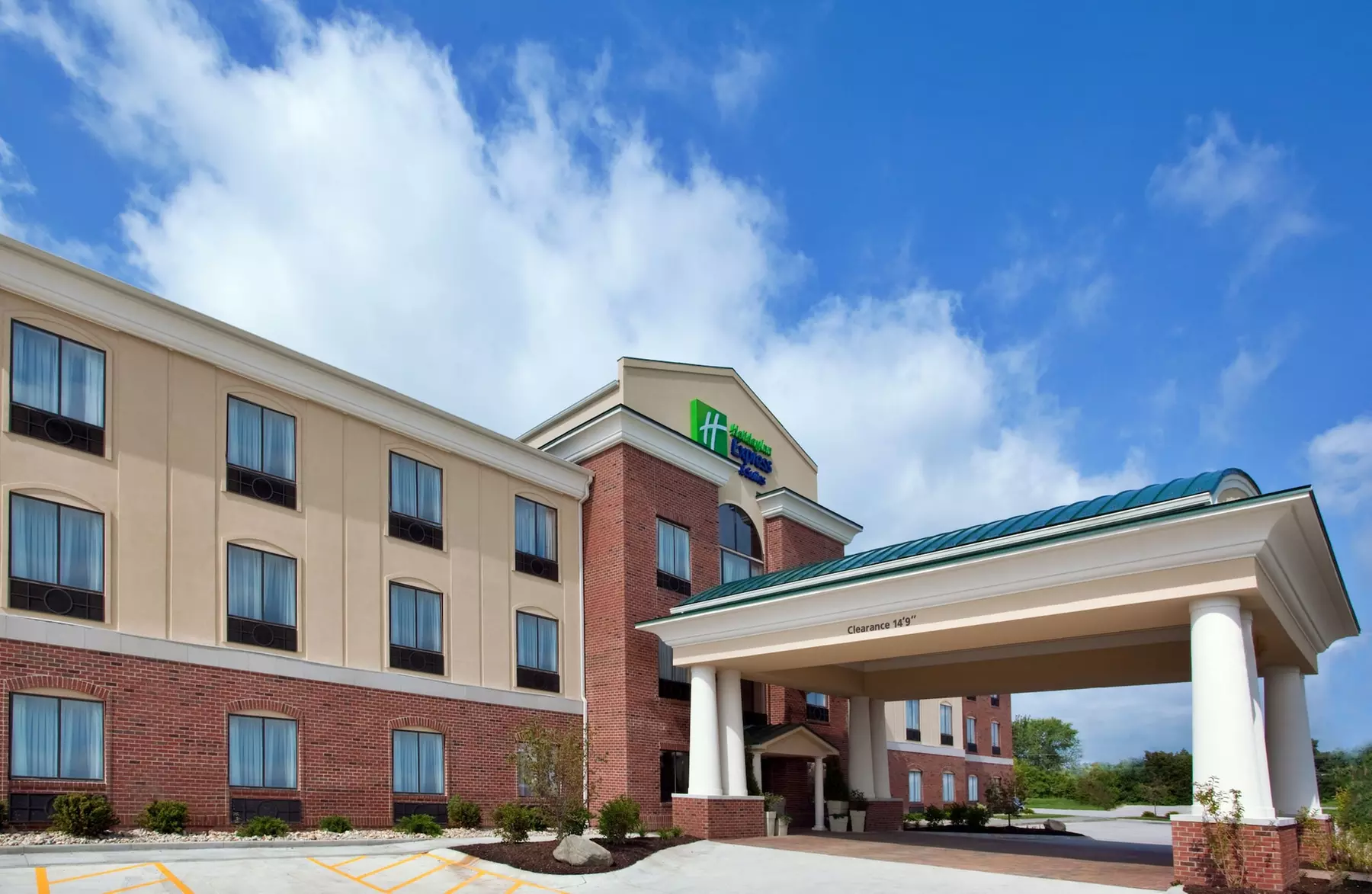 Holiday Inn Express Hotels and Suites Dayton North Tipp City by IHG - Primary Image