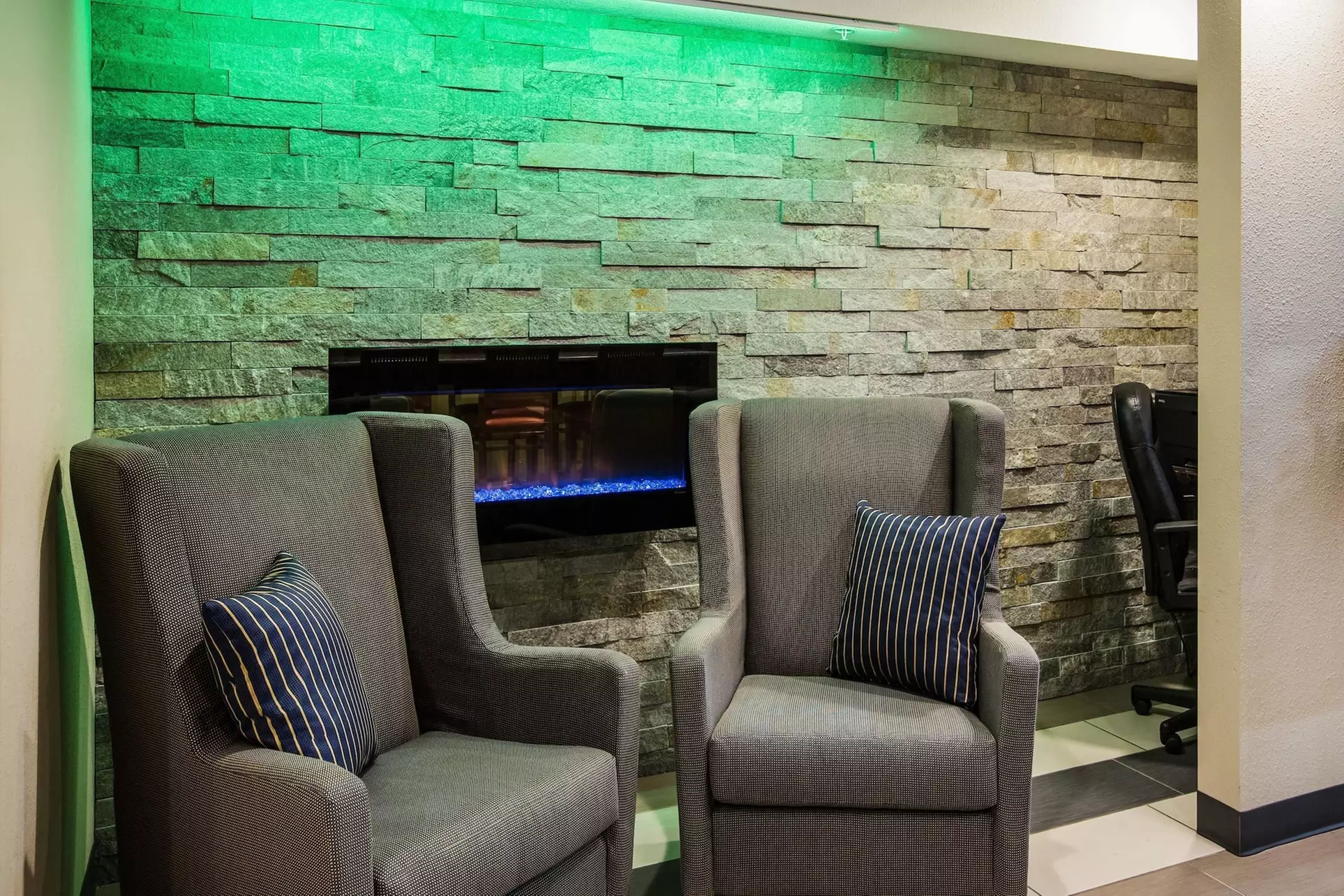 Baymont by Wyndham Cedar Rapids - Primary Image