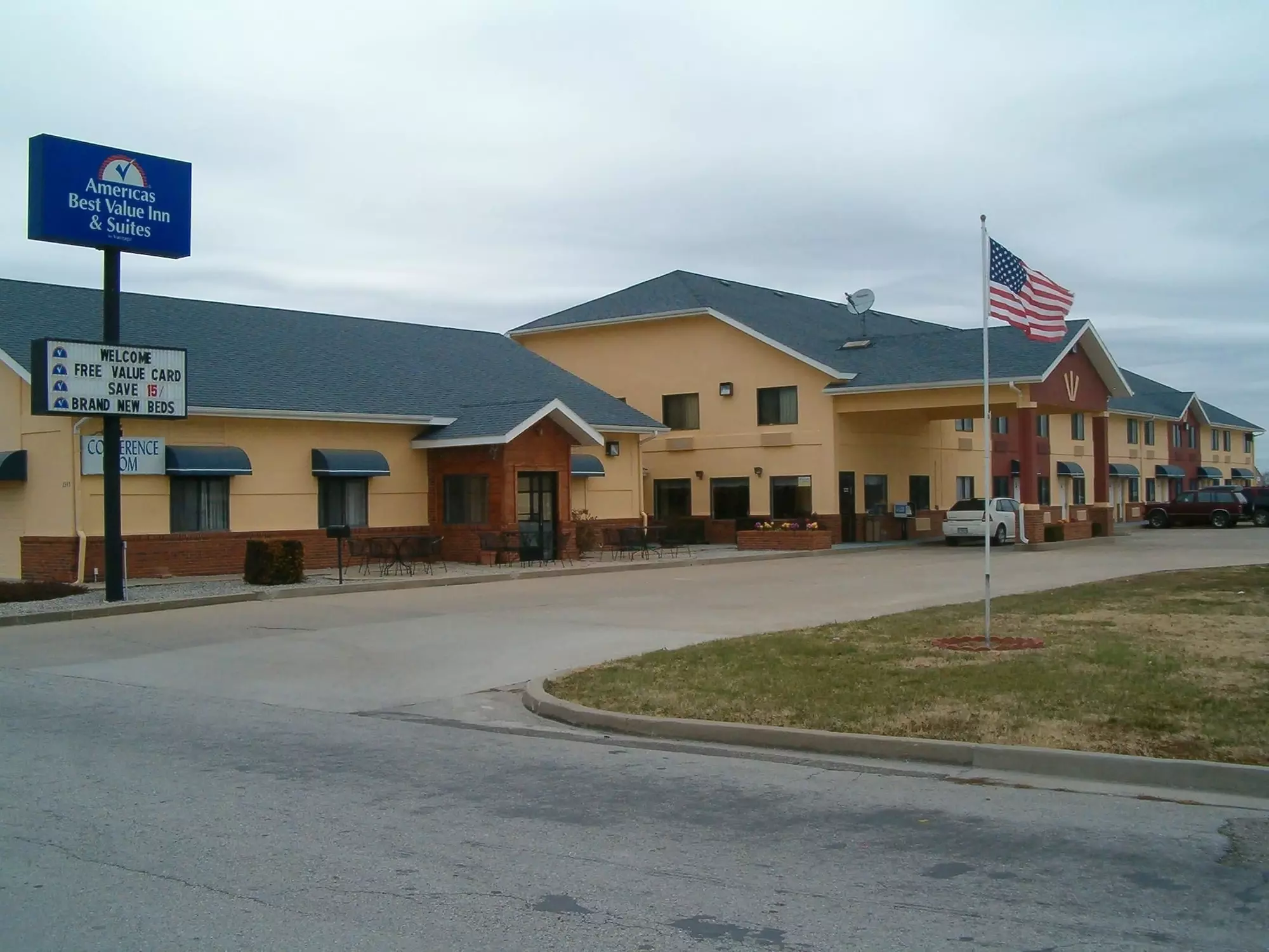Americas Best Value Inn & Suites Nevada - Primary Image