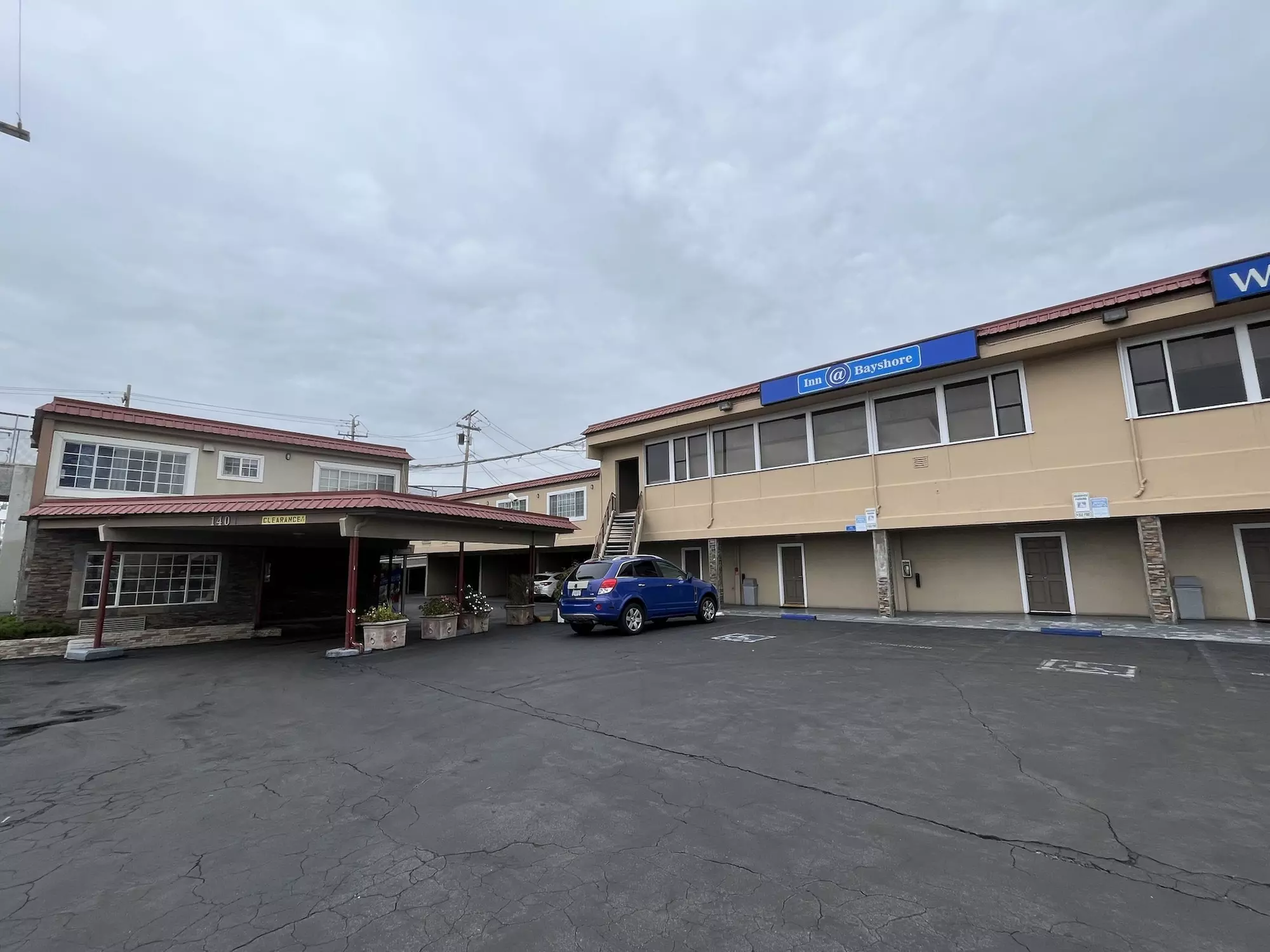 Inn@Bayshore - Primary Image