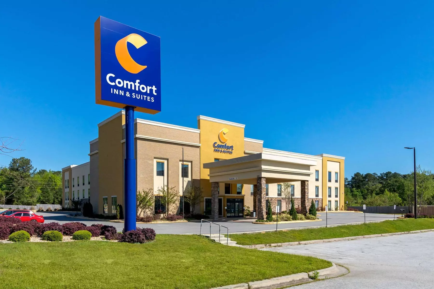 Comfort Inn & Suites Macon West - Primary Image