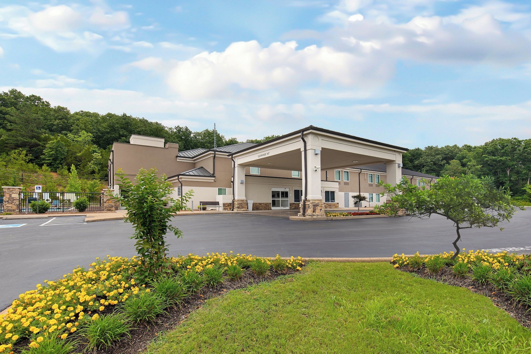 Holiday Inn Express Hurricane by IHG