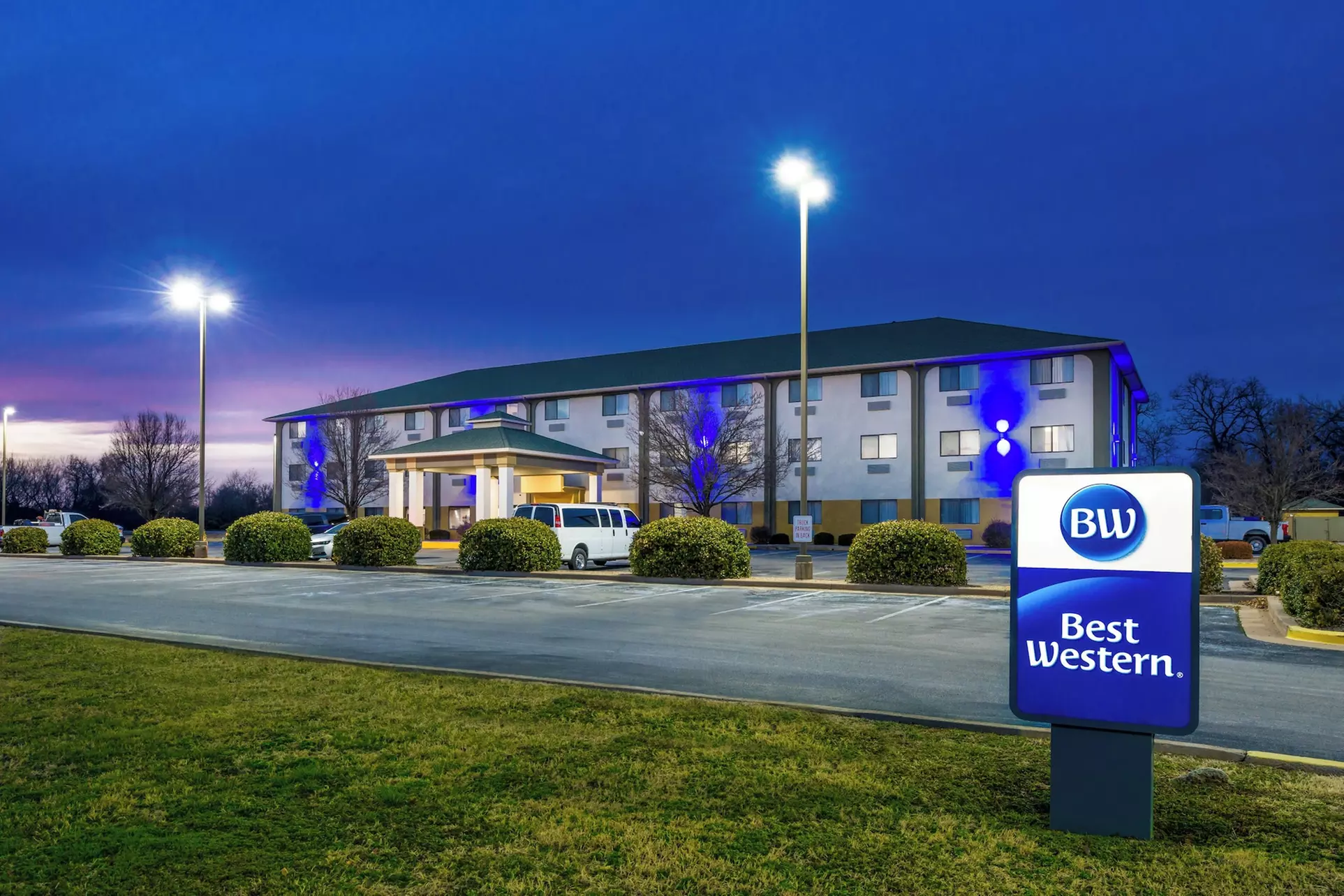 Best Western Big Spring Lodge - Primary Image
