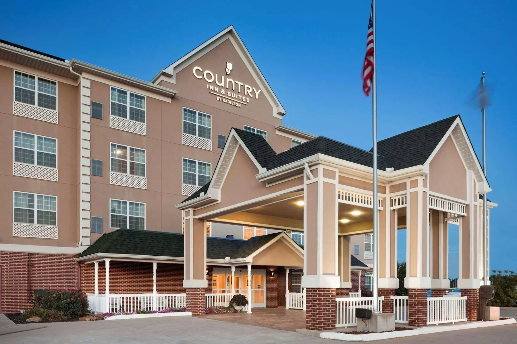 Country Inn & Suites by Radisson, Bowling Green, KY - Primary Image