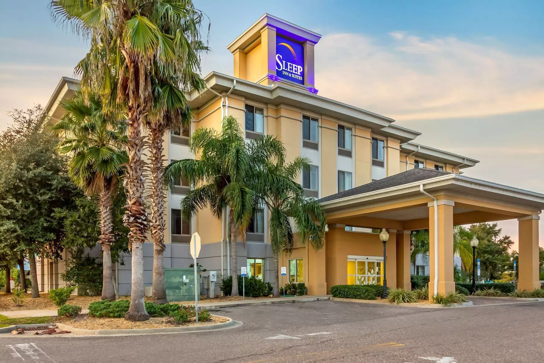 Sleep Inn & Suites Jacksonville West - Primary Image