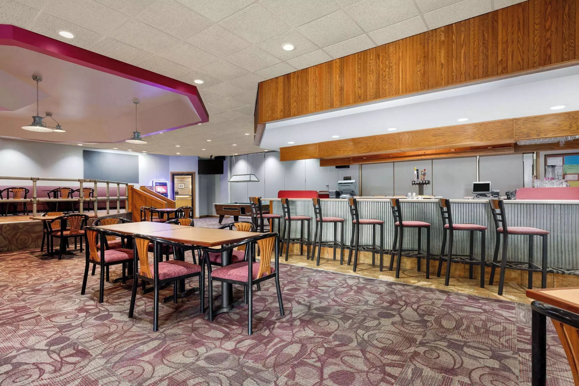 Ramada by Wyndham Alpena - Primary Image
