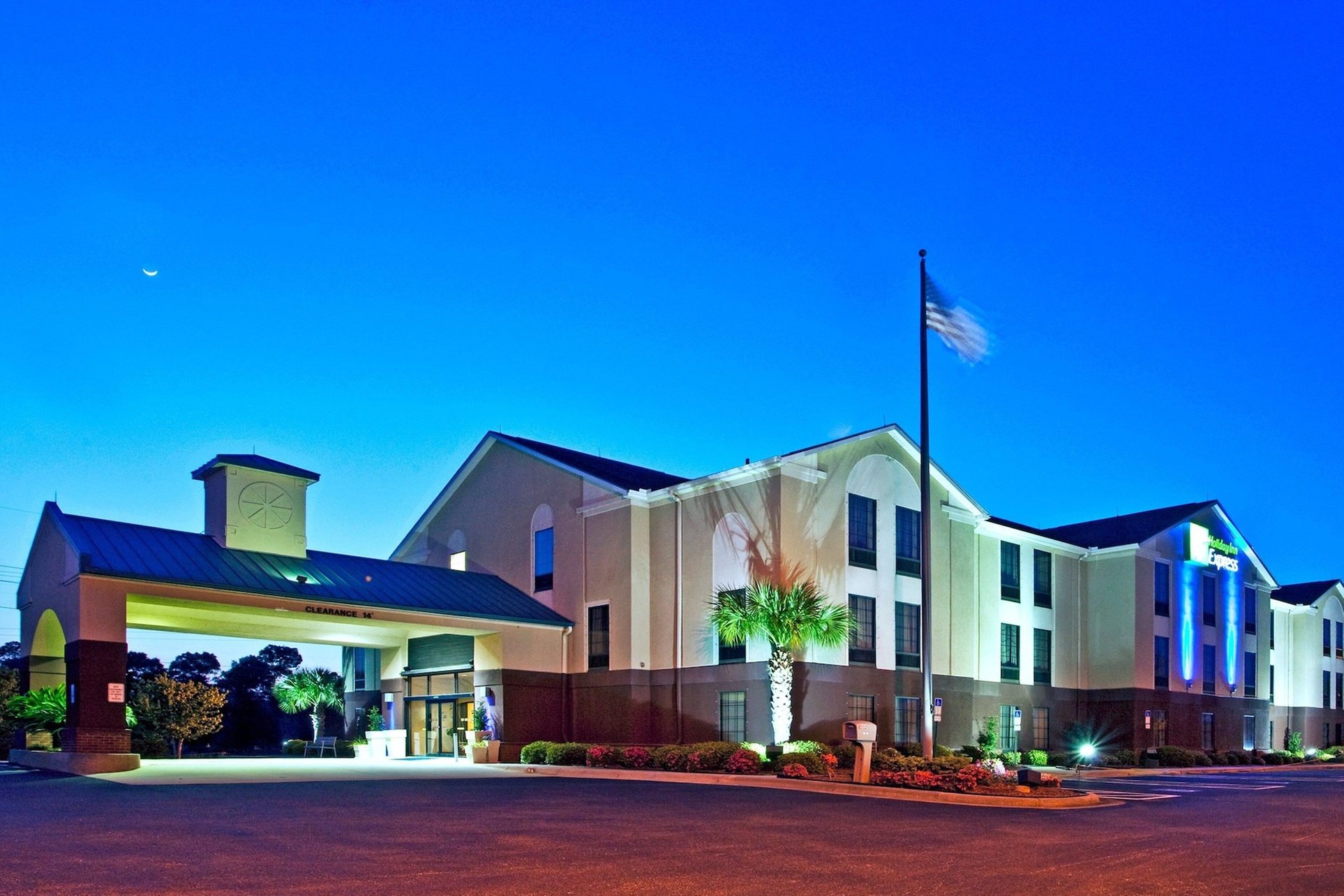Holiday Inn Express Hotel & Suites Milton East I-10 by IHG
