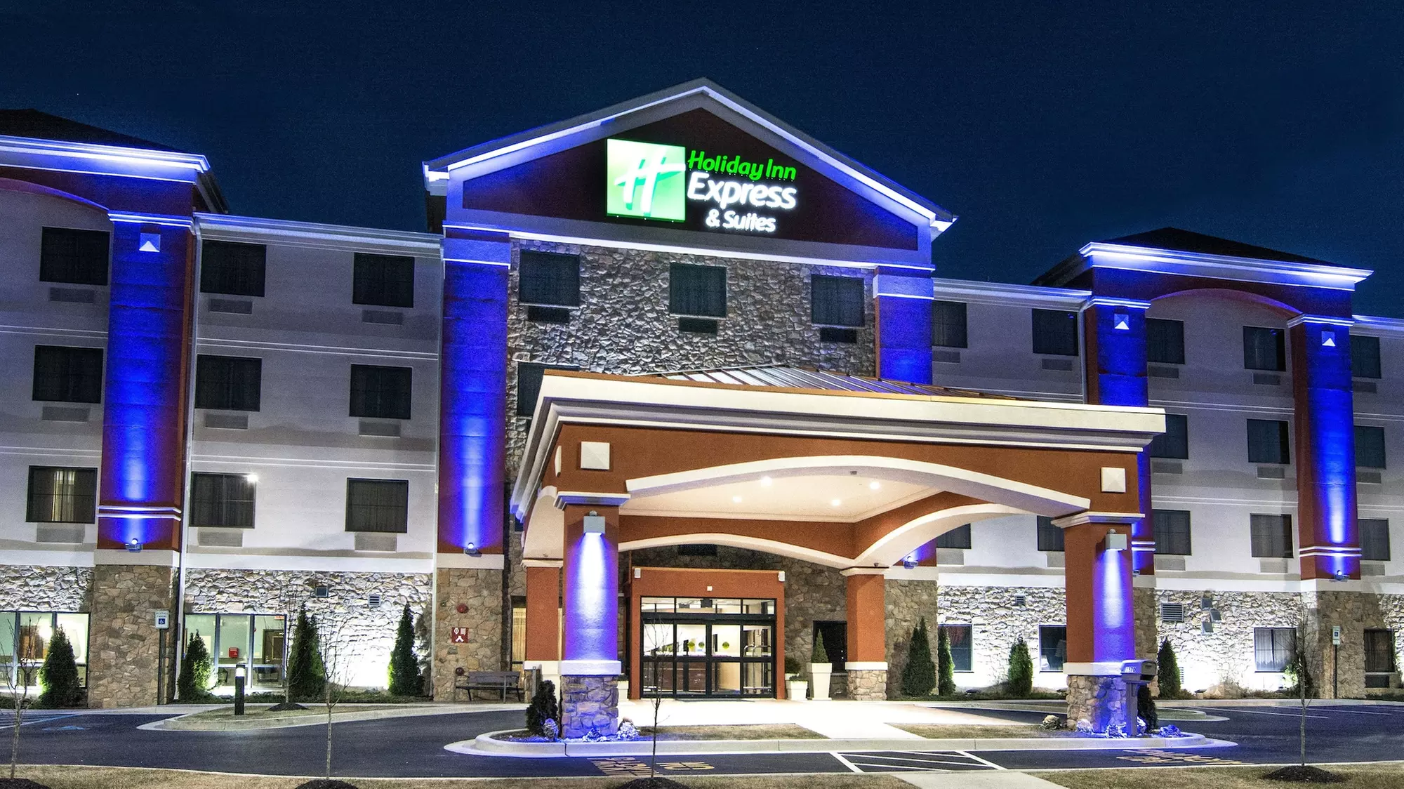 Holiday Inn Express & Suites Elkton - University Area, an IHG Hotel - Primary Image