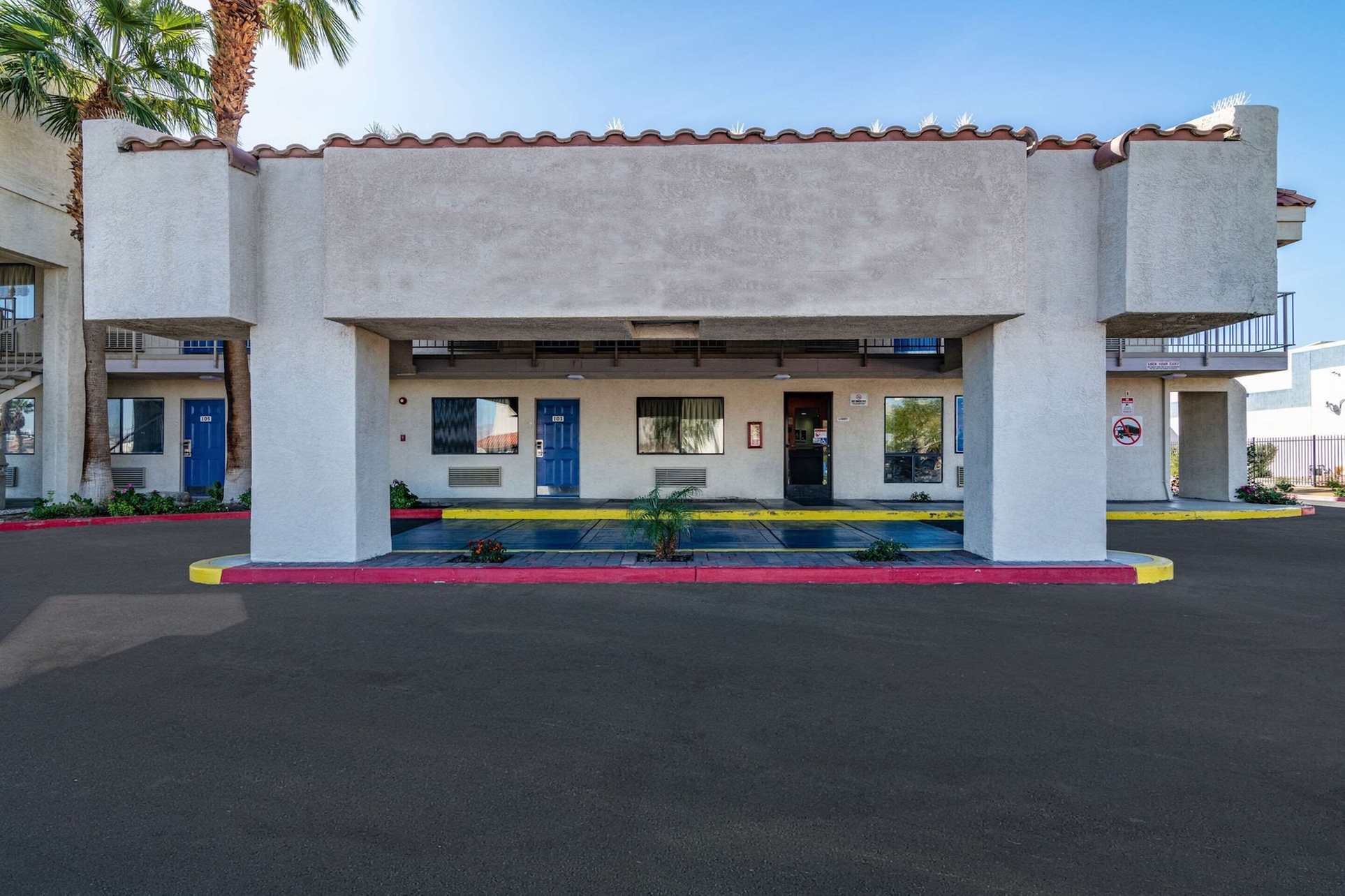 Rodeway Inn & Suites Thousand Palms - Rancho Mirage