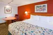 La Quinta Inn by Wyndham Chicago O'Hare Airport - Second Medium