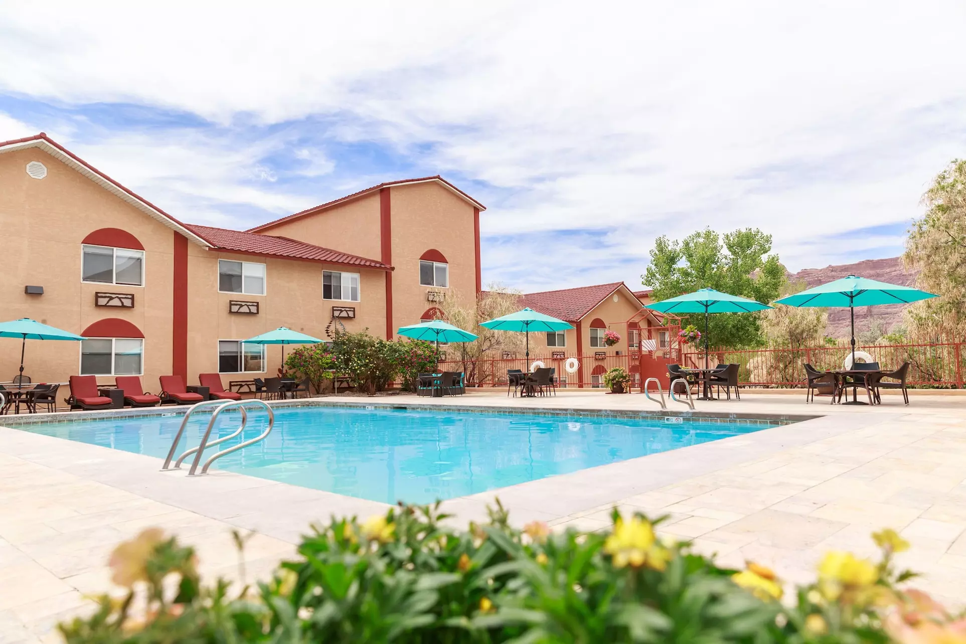 Aarchway Inn - Primary Image