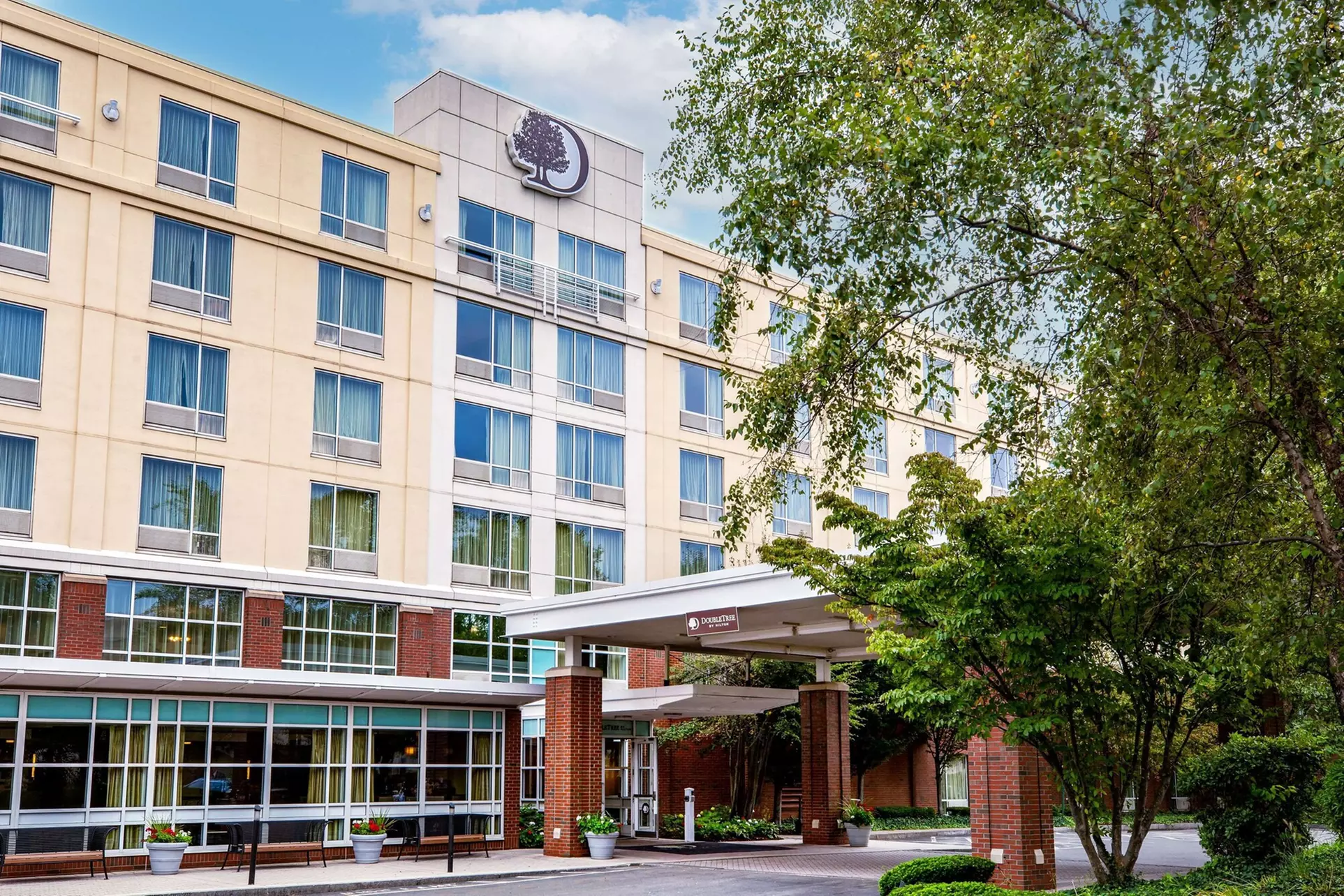 DoubleTree by Hilton Hotel Boston Bayside - Primary Image
