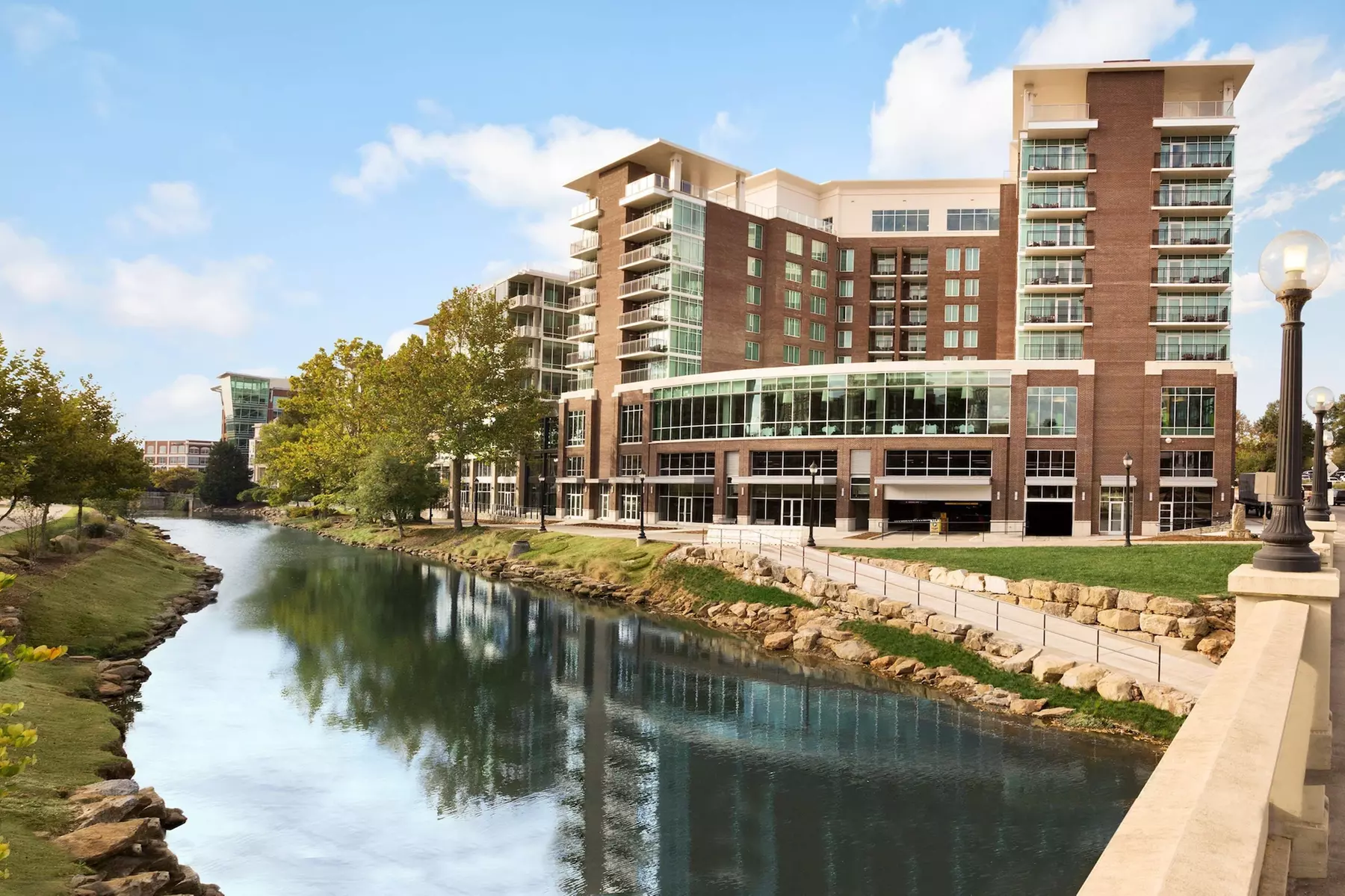 Embassy Suites by Hilton Greenville Downtown Riverplace - Primary Image