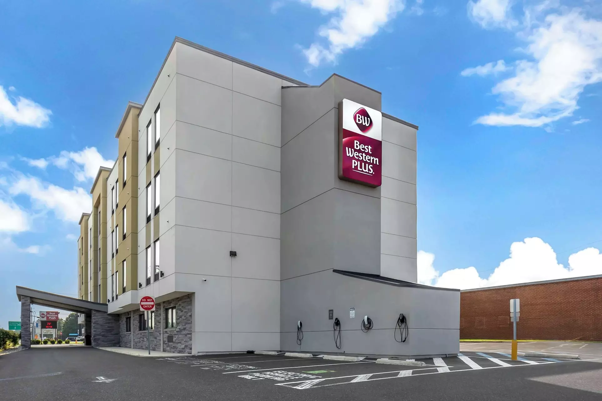 Best Western Plus Philadelphia-Pennsauken Hotel - Primary Image