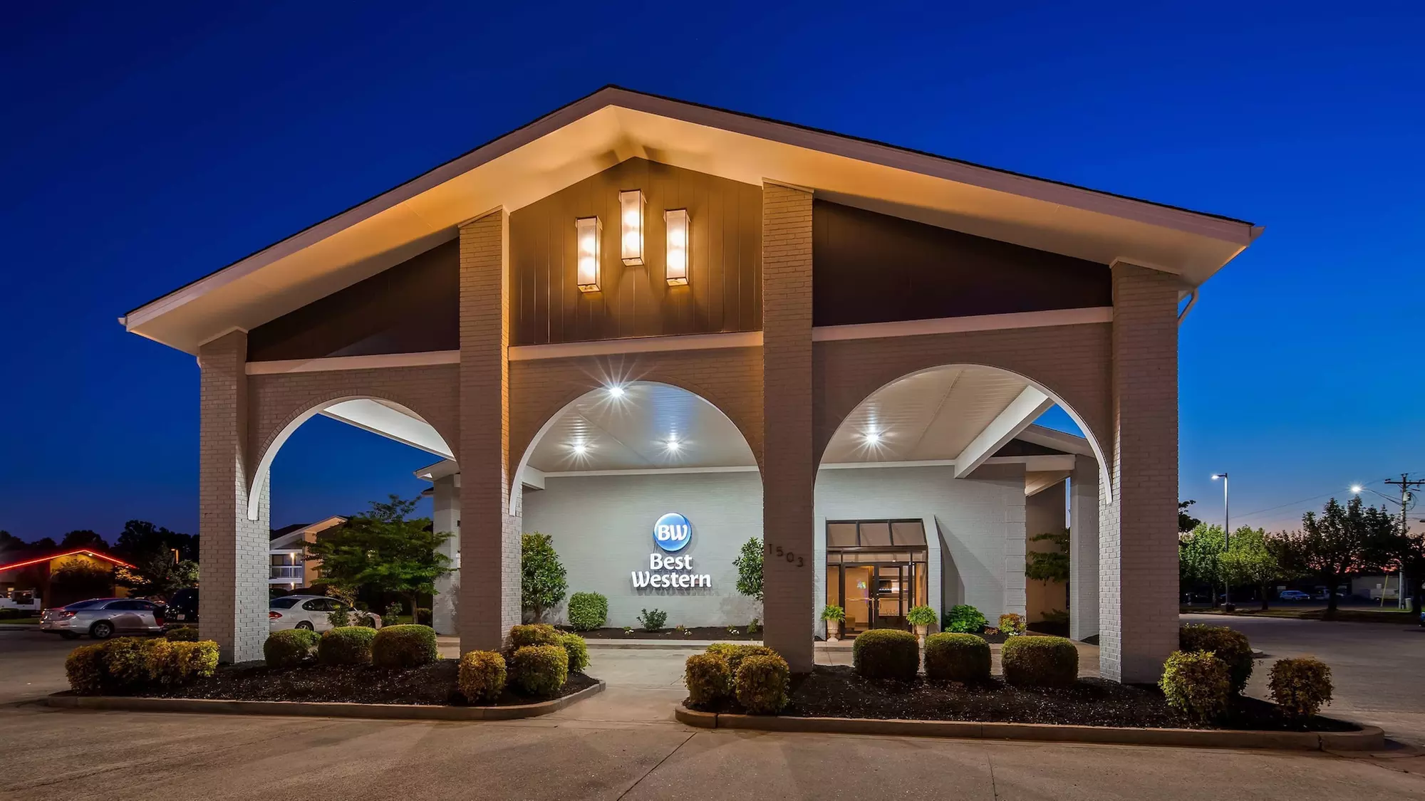 Best Western University Inn - Primary Image